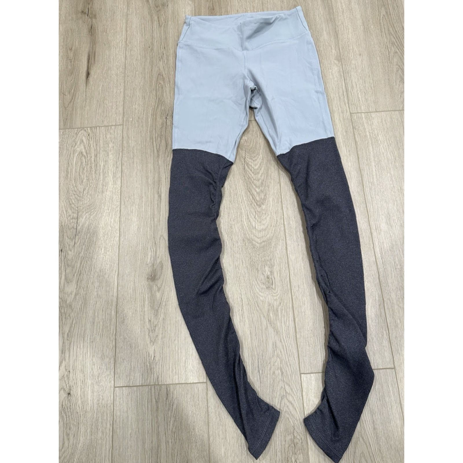 Alo VINTAGE Alo Yoga Goddess High Waist Ribbed Leggings Gray Size Small S Size 28" / US 6 / IT 42 - 3 Thumbnail