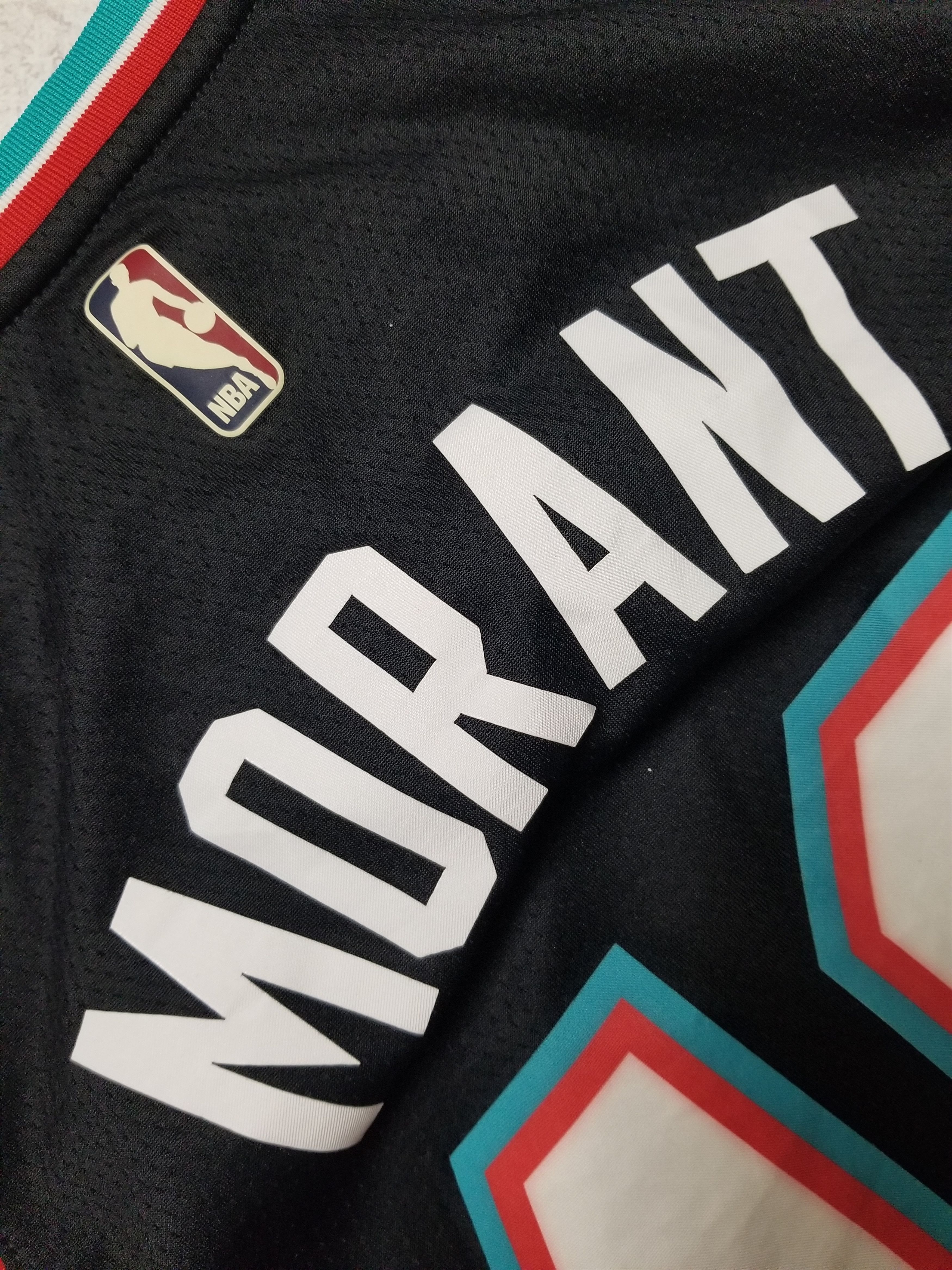 Nike Memphis Grizzlies Ja Morant #12 Classic Edition Jersey Size US XL / EU 56 / 4 - 4 Thumbnail