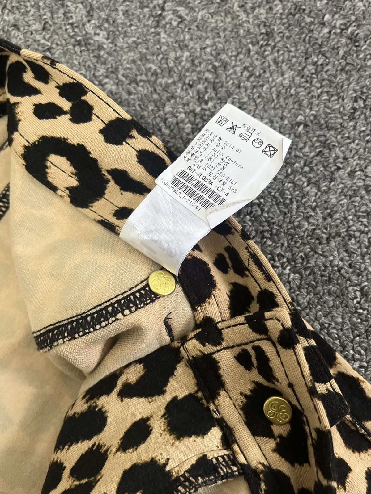Juicy Couture 2000s Juicy Couture Leopard Stretch Leging Pants Size 26" / US 2 / IT 38 - 5 Thumbnail
