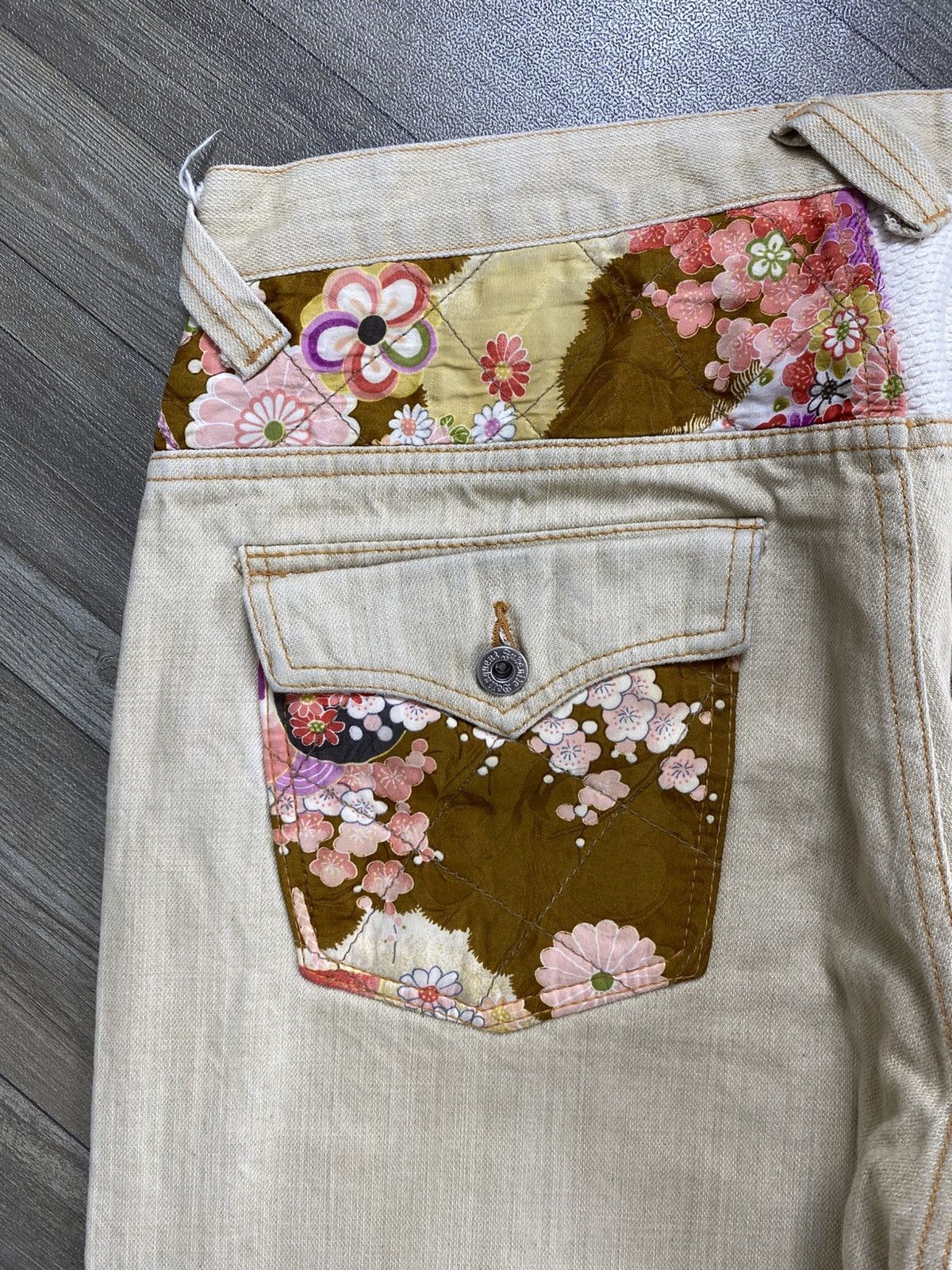 Japanese Brand Juvenile Delinquent Sakura Sukajan Karakuri Style Jeans Size US 32 / EU 48 - 5 Thumbnail