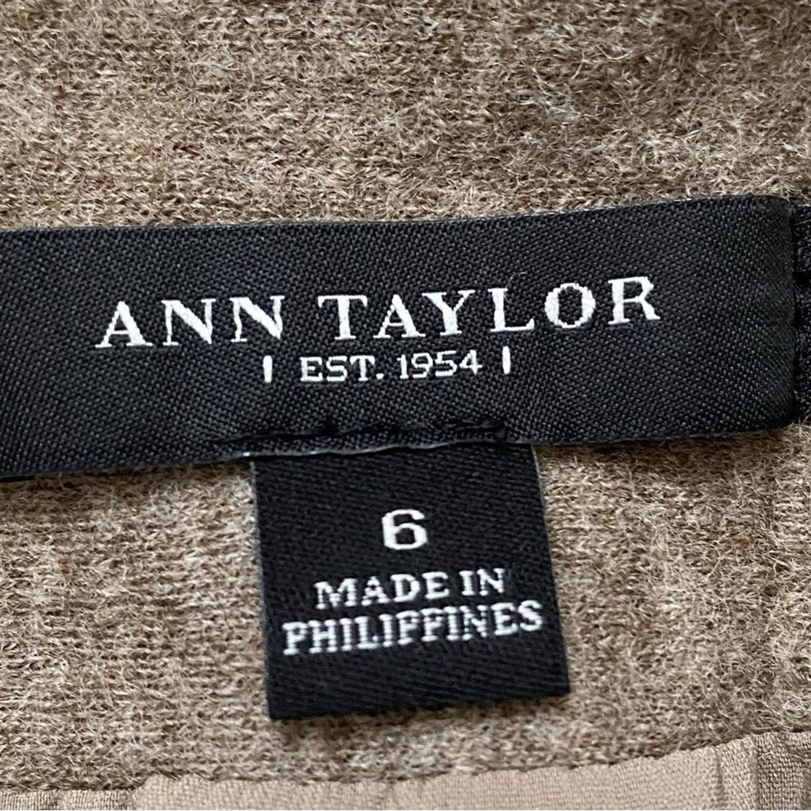 Ann Taylor Ann Taylor | Wool Back Zip A-Line Lined Career Skirt | 6 Size 28" / US 6 / IT 42 - 4 Thumbnail