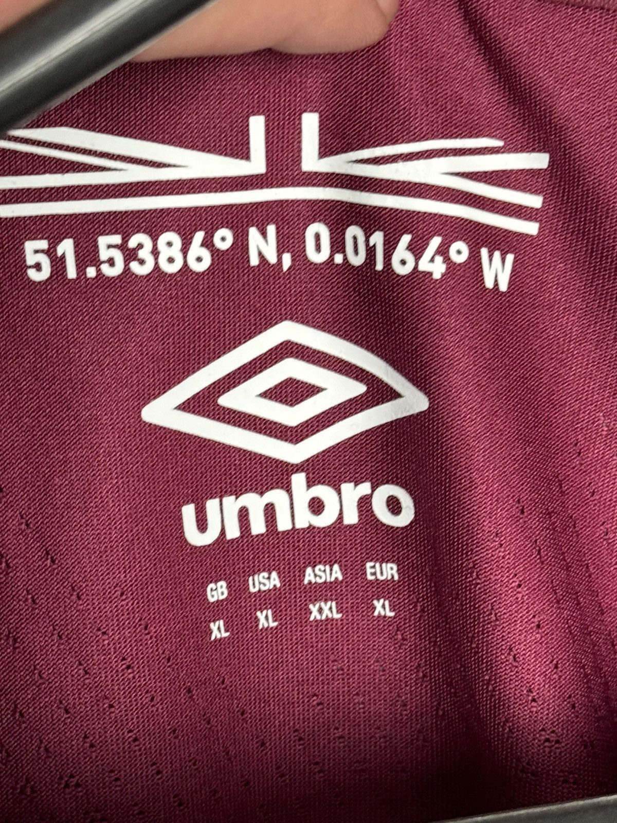 Umbro West Ham United 16/17 Home Football Jersey Size US XL / EU 56 / 4 - 8 Thumbnail