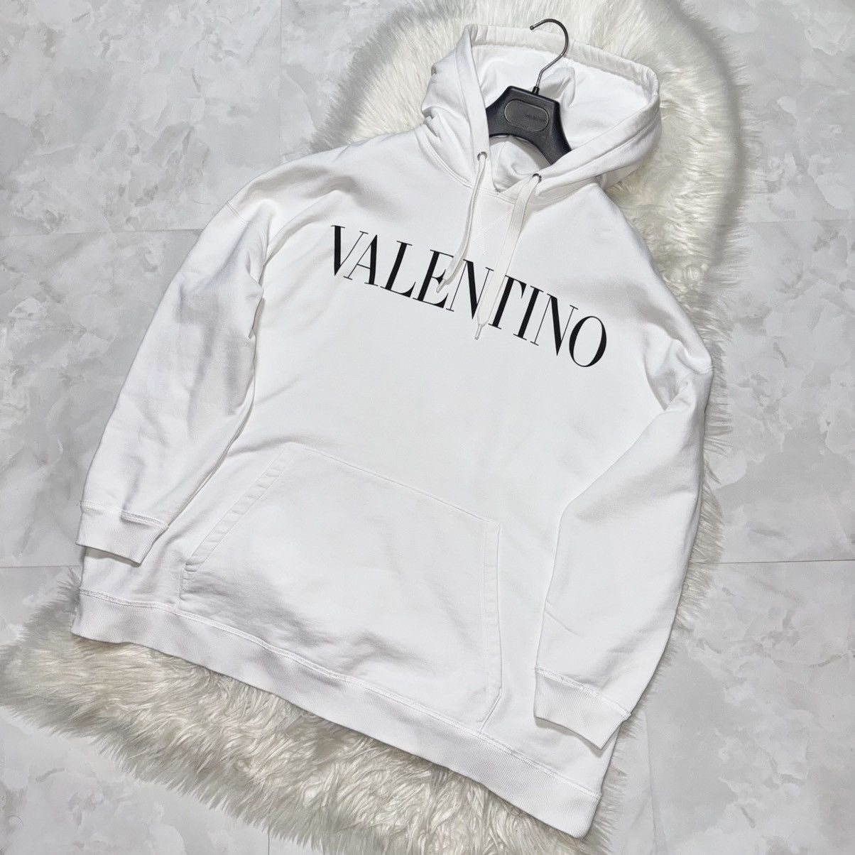 Valentino Authentic Valentino Front Logo Oversized Hoodie Size US S / EU 44-46 / 1 - 5 Thumbnail