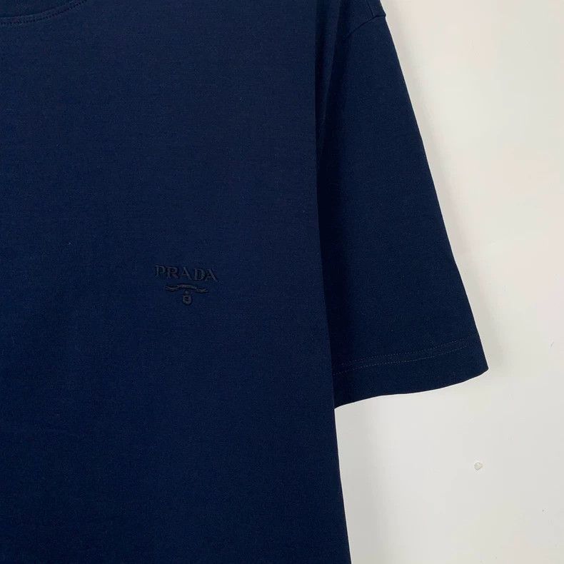 Prada Prada Logo embroidered round-neck blue cotton short-sleeved Size US XL / EU 56 / 4 - 4 Thumbnail