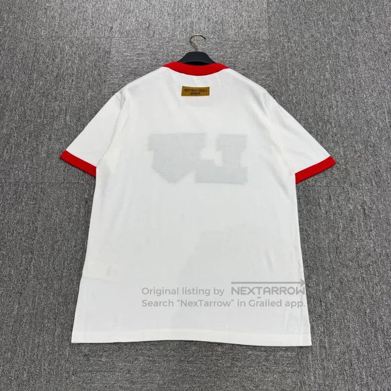Louis Vuitton Louis Vuitton Letter knitted short sleeve Size US L / EU 52-54 / 3 - 5 Thumbnail
