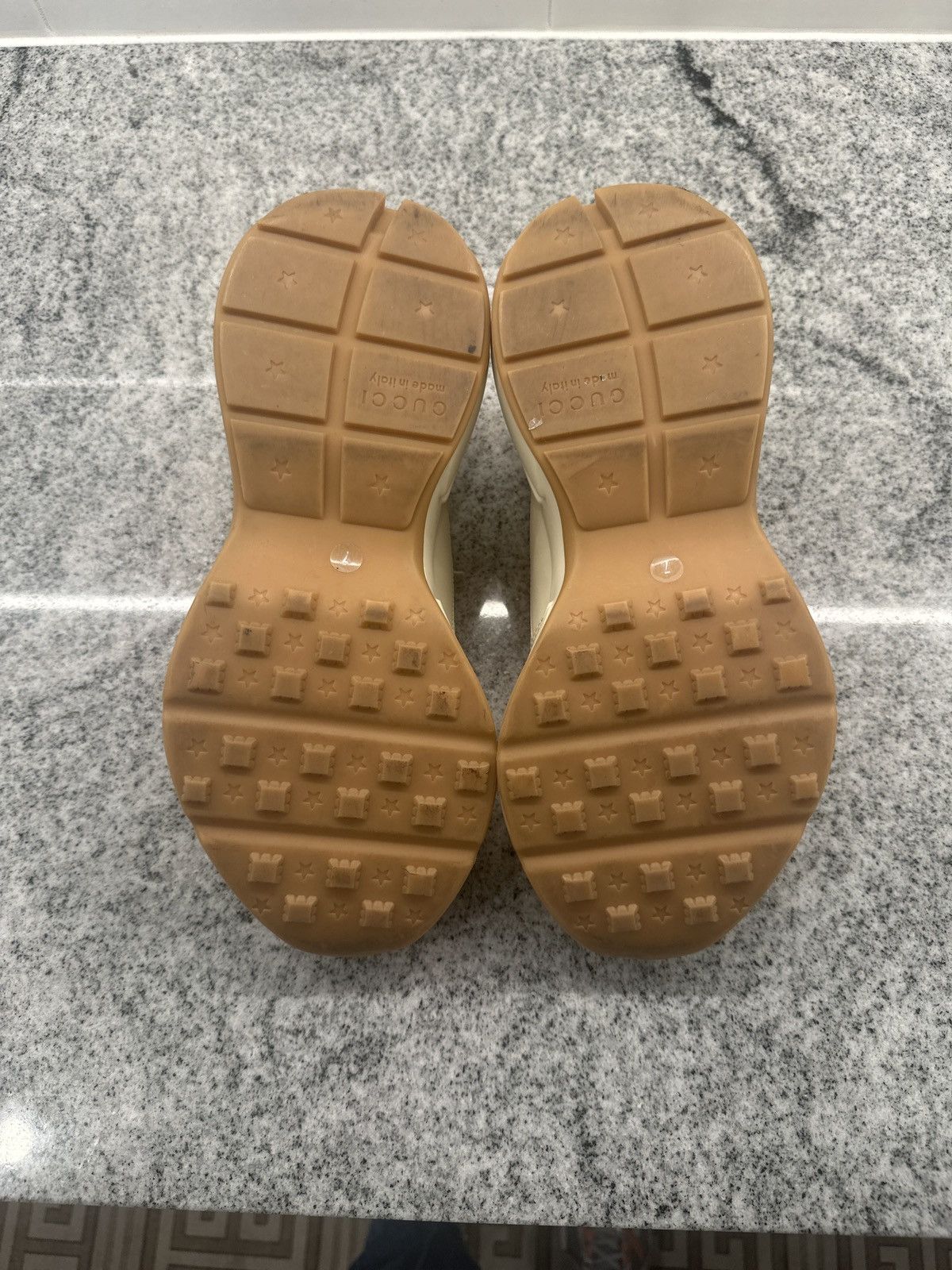 Gucci Disney x Gucci Mickey Mouse Sneakers Size US 7 / EU 40 - 5 Thumbnail