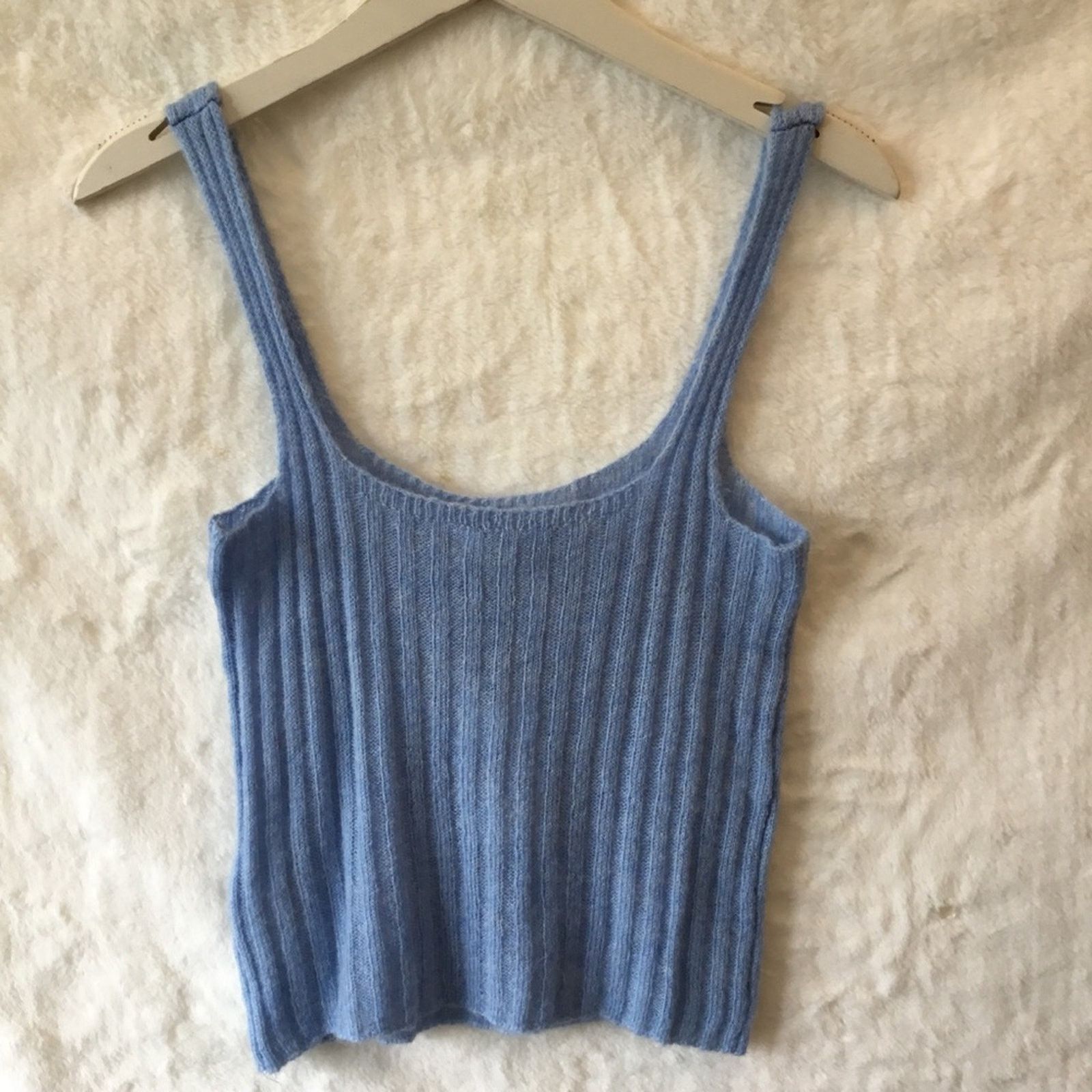 Mango MNG Baby Blue Knitted Crop Tank Top Size M / US 6-8 / IT 42-44 - 1 Thumbnail