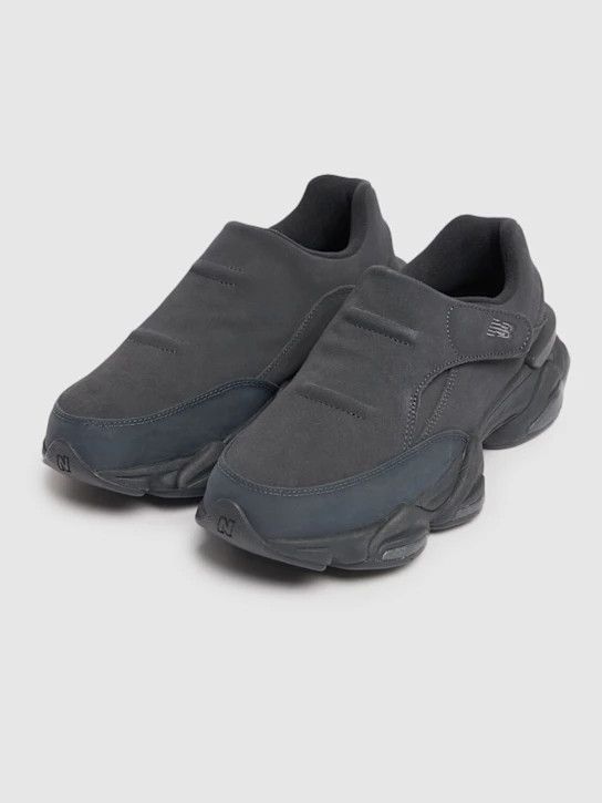 New Balance o1lsvrm0425 8040 Sneakers in Triple Black Size US 8.5 / EU 41-42 - 2 Thumbnail