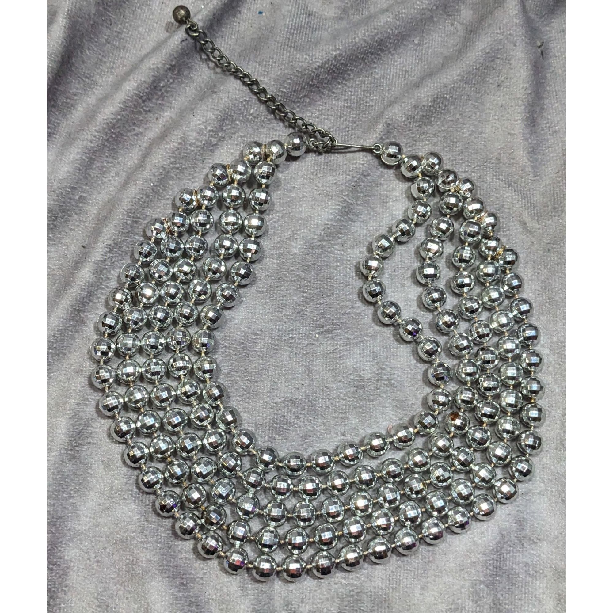 Other Elegant Layered Disco Ball Silver Tone Plastic Beaded Neckla Size ONE SIZE - 5 Thumbnail