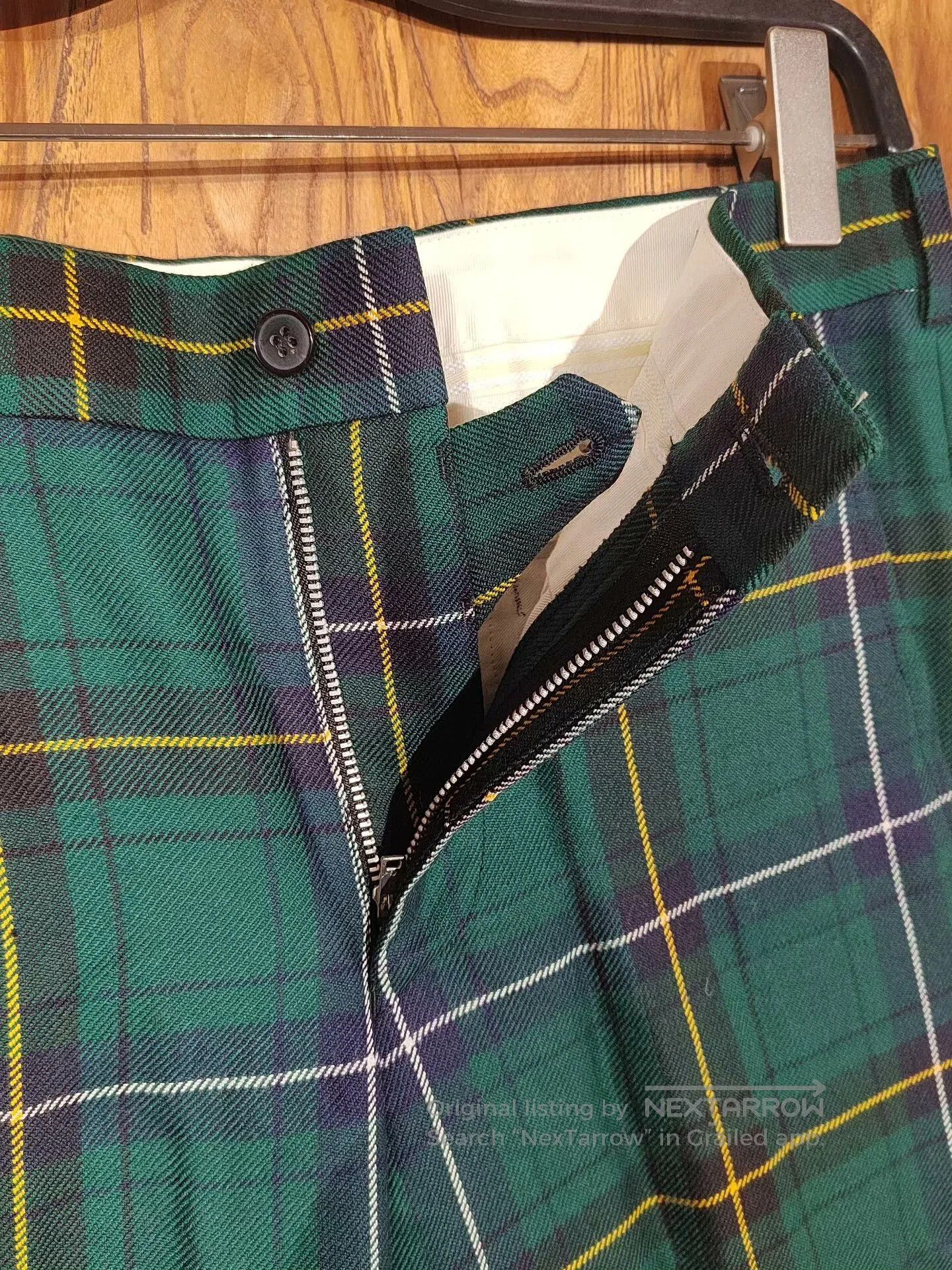 Comme des Garcons Homme Plus COMME des GARÇONS Plaid Trousers in Green. Size 24" / US 00 / IT 34 - 2 Thumbnail