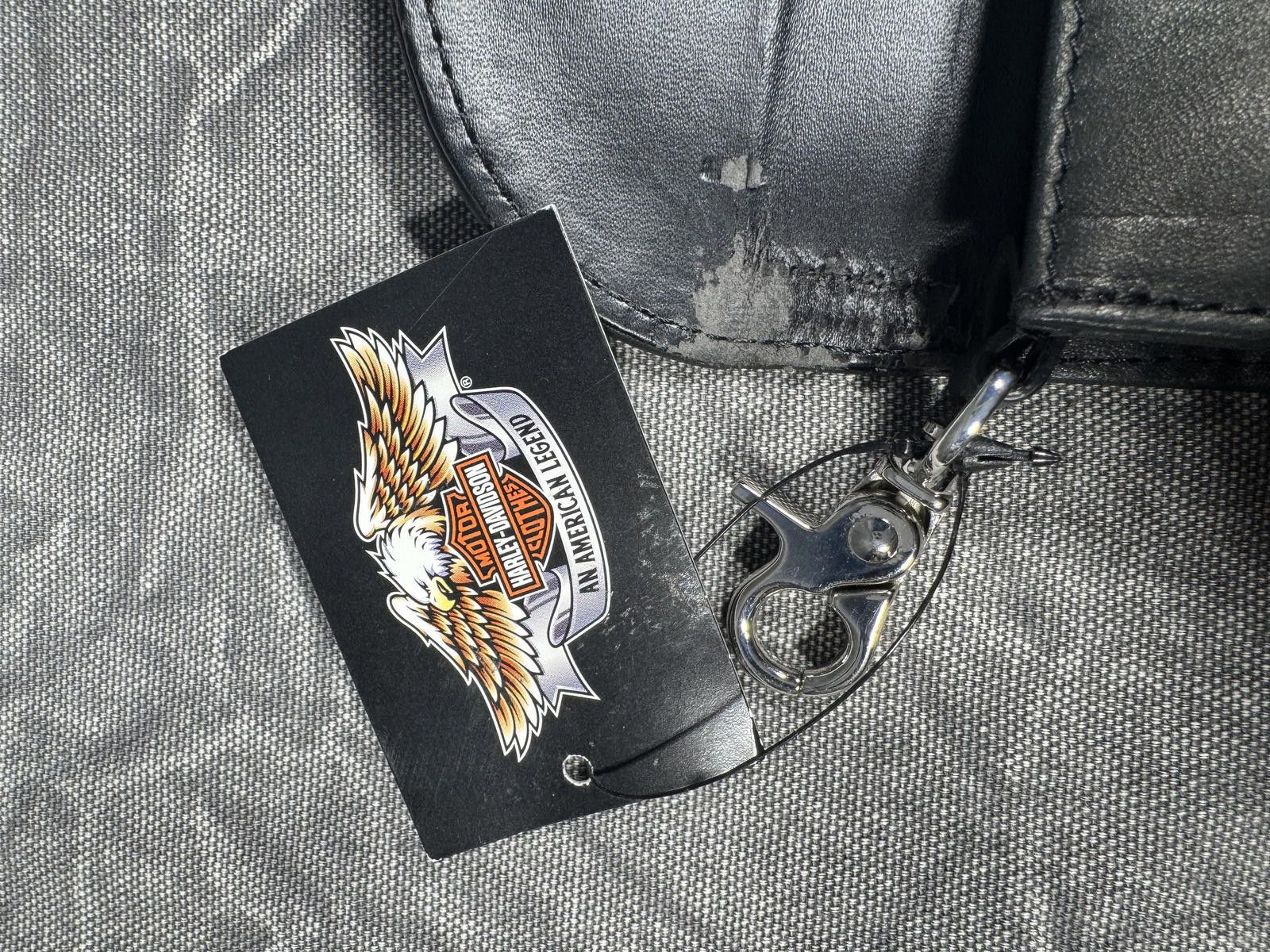 Harley Davidson Harley Davidson Black Leather Rhinestone Skull Crossbody NEW Size ONE SIZE - 7 Thumbnail