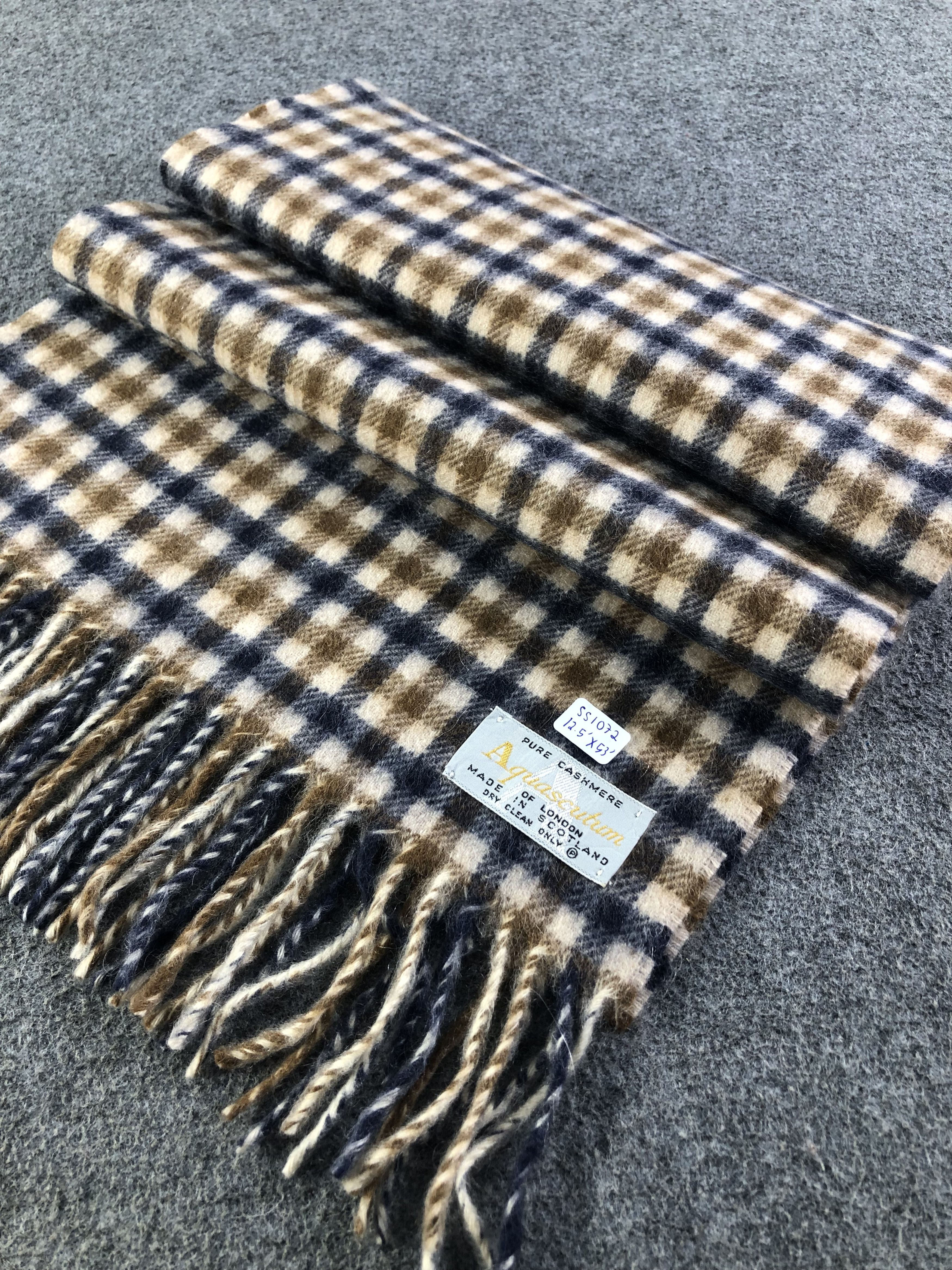 Aquascutum Aquasqutum Scarf / Muffler / Neckwear Size ONE SIZE - 2 Thumbnail