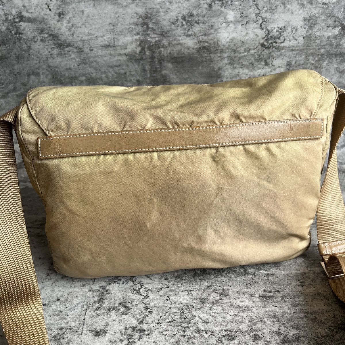 Prada Vintage Prada Nylon Beige Messenger Bag Size ONE SIZE - 15 Thumbnail