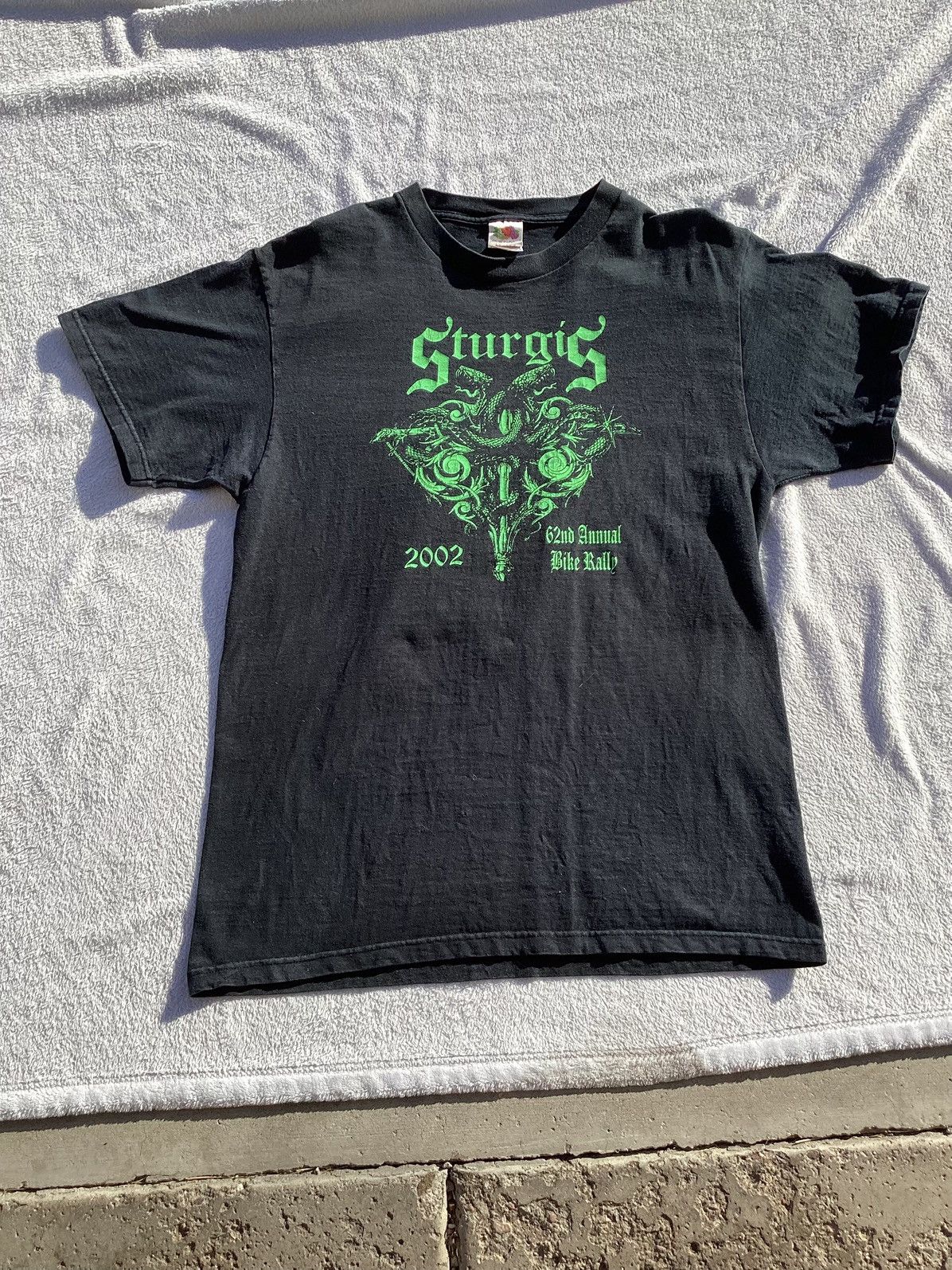 Harley Davidson Vtg 02 Sturgis South Dakota motorcycle motorcycle rally Tee Size US L / EU 52-54 / 3 - 1 Thumbnail
