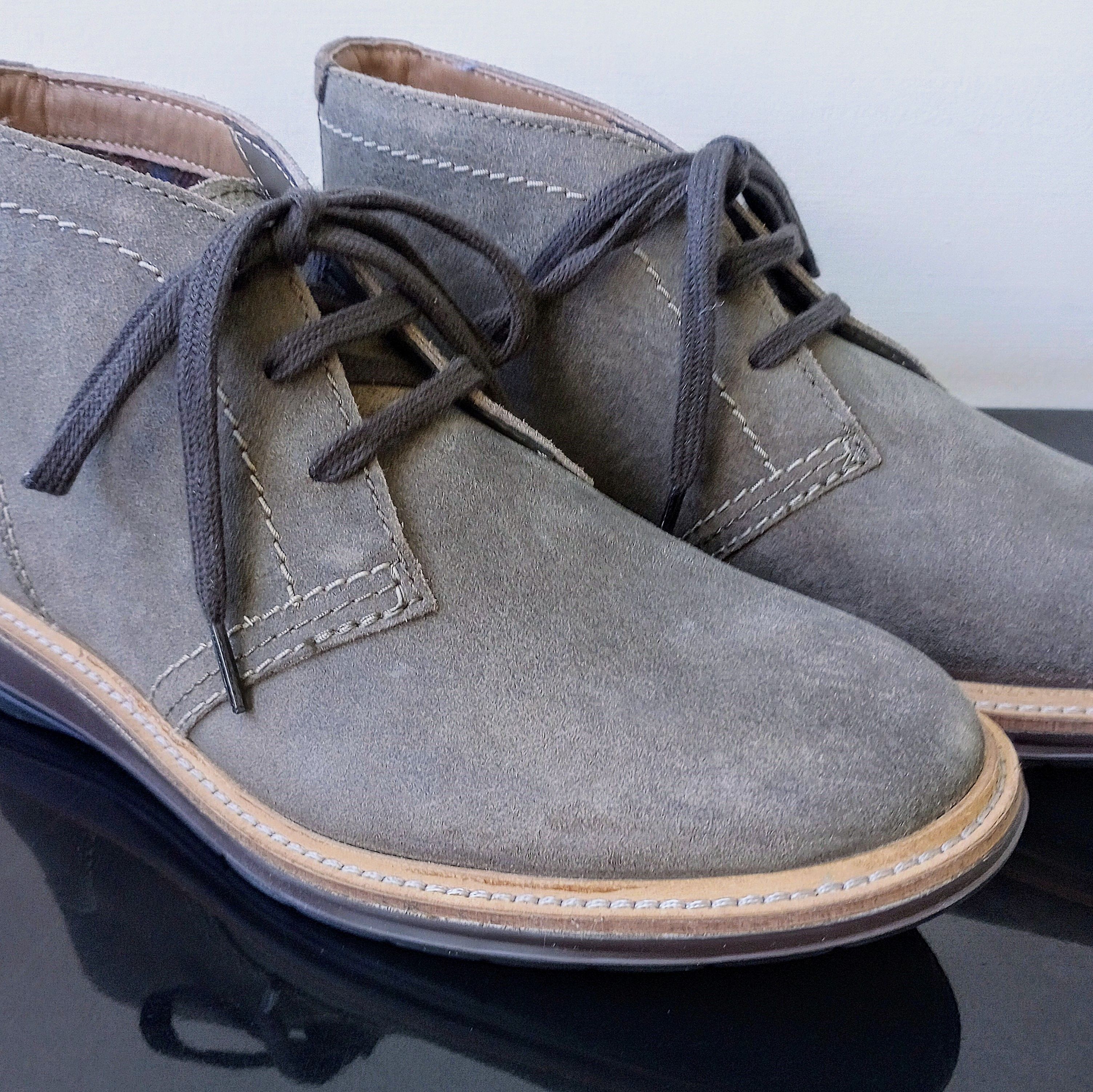 Clarks Clarks Men Chantry Mid Chukka Boot in Waxy Suede Grey Size US 8 / EU 41 - 5 Thumbnail