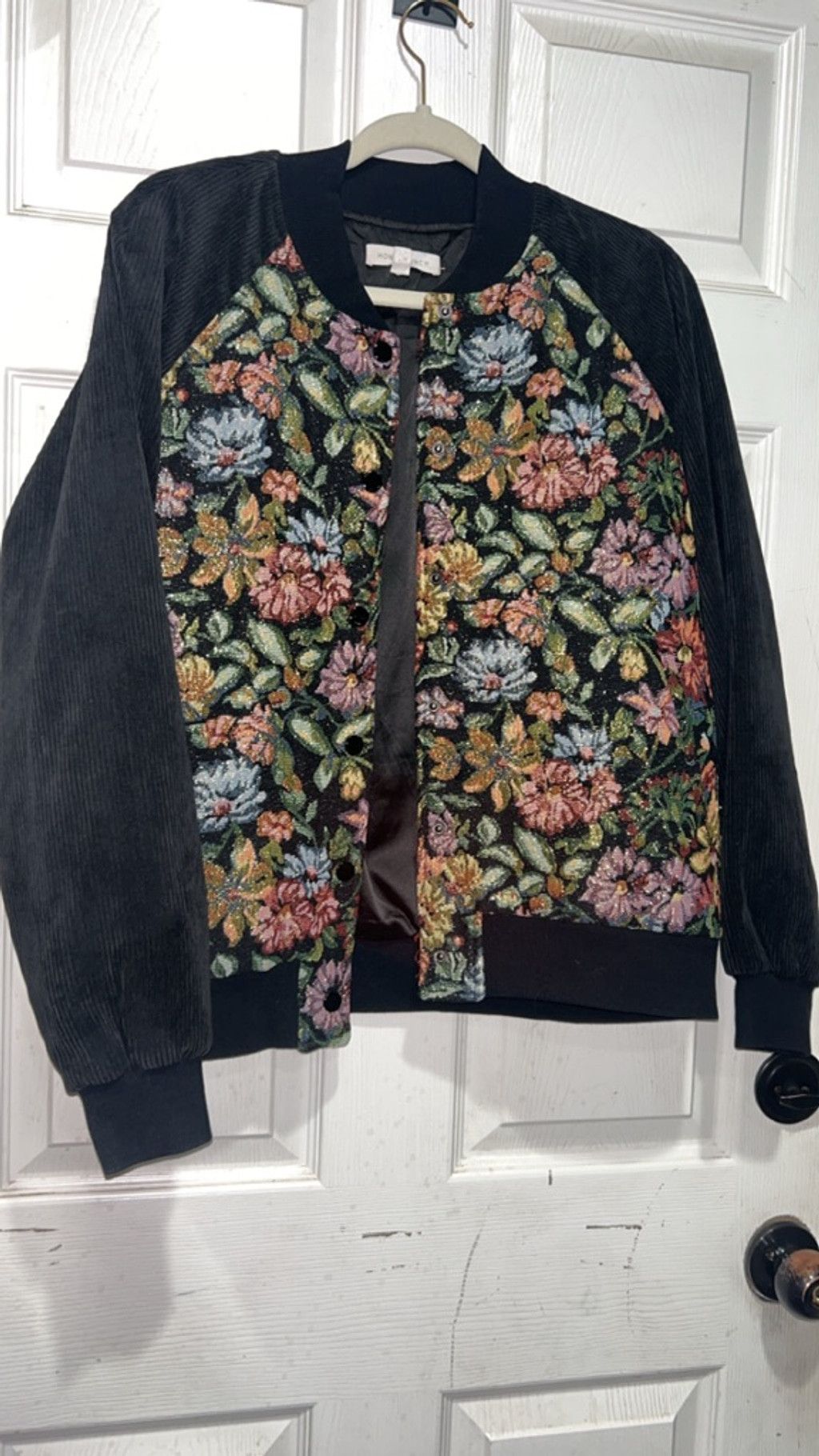 Other Women's HONEY PUNCH Black Floral embroidered Bomber Jacket M Size M / US 6-8 / IT 42-44 - 1 Thumbnail