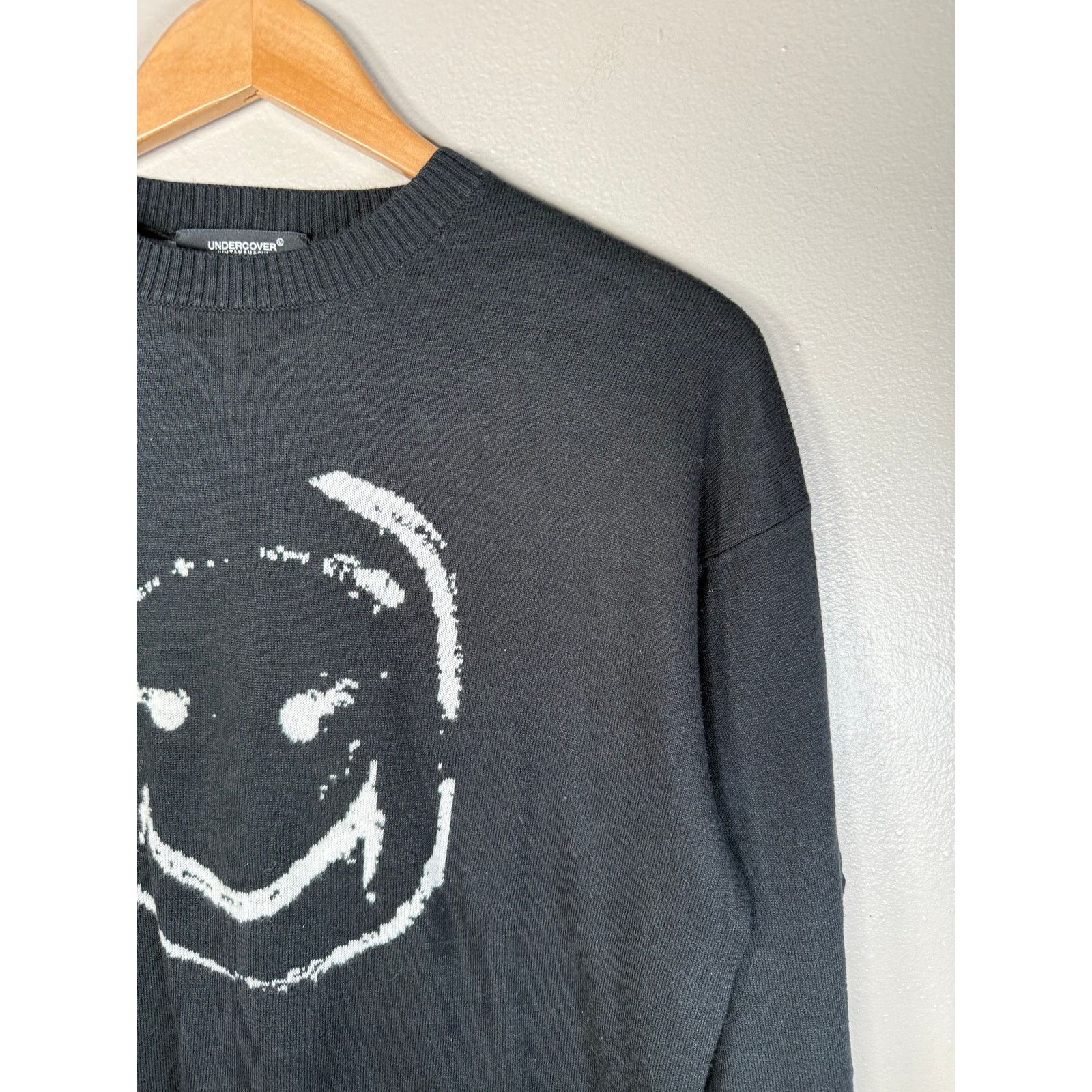 Undercover Undercover Jun Takahashi Smiley Vlads Sweater size 3/L $350 Size US L / EU 52-54 / 3 - 6 Thumbnail