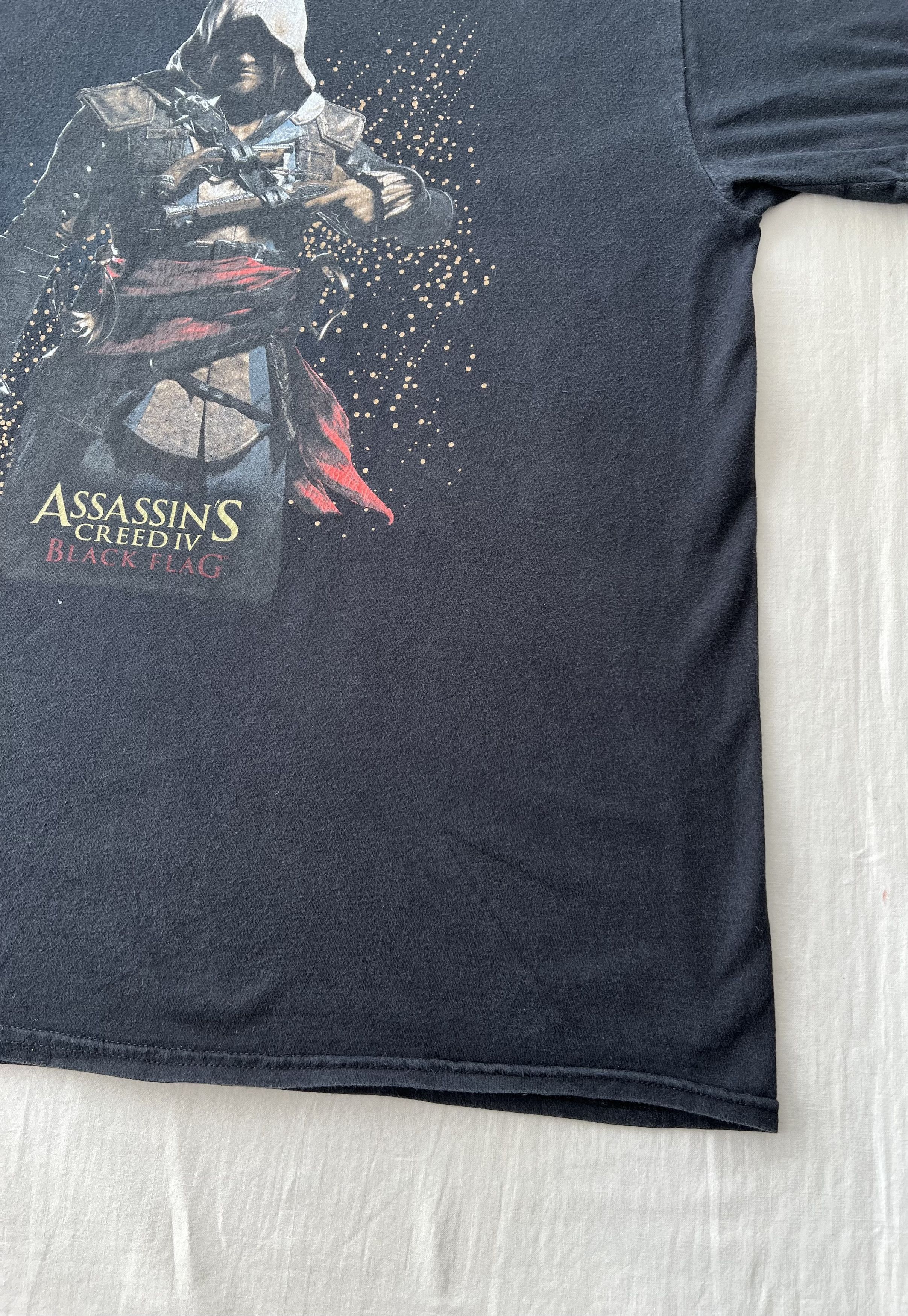 The Game Vintage 2013 Assassin's Creed IV Black Flag Ubisoft T-shirt Size US L / EU 52-54 / 3 - 7 Thumbnail
