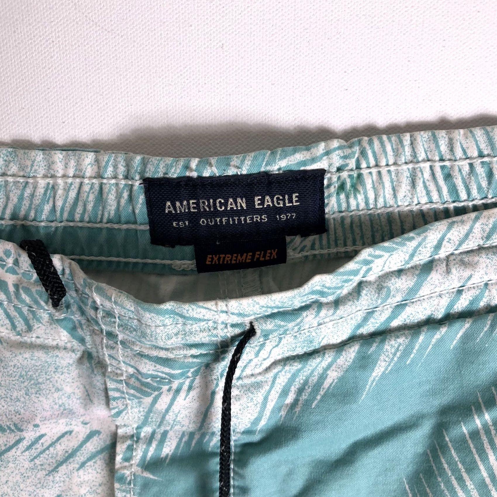American Eagle Outfitters American Eagle Board Shorts XL Blue W/ White Palm Leaves J19 Men Regular Bottom Blue Palm 90s? Size US 36 / EU 52 - 5 Thumbnail