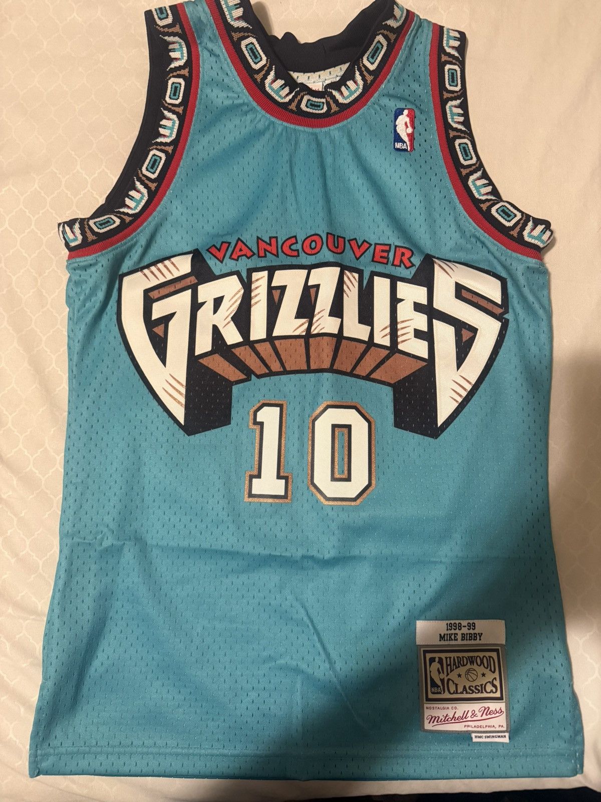 Mitchell & Ness MIKE BIBBY GRIZZLIES blue jersey Size US S / EU 44-46 / 1 - 1 Thumbnail