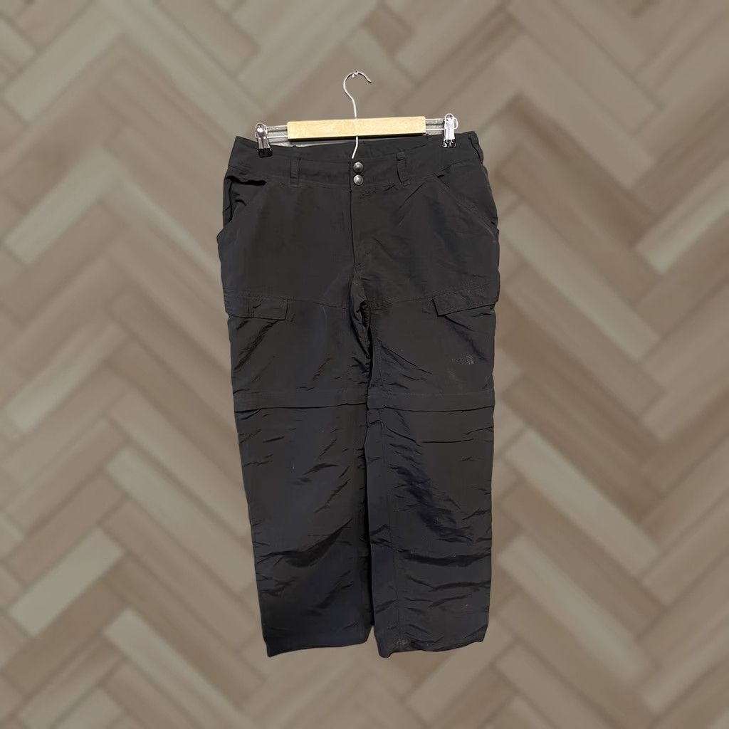 The North Face The North Face Womens Black Convertible Outdoor Hiking Pants Nylon Size 12 Women Pants Black Convertible Nylon 12 Size 34" / US 12 / IT 48 - 1 Thumbnail