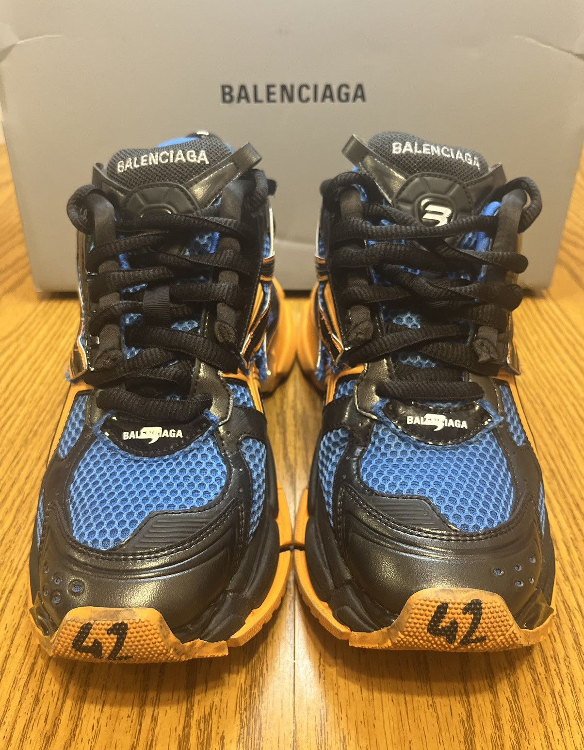 Balenciaga Balenciaga Runner Sneaker (Blue/Orange) Size US 9 / EU 42 - 2 Thumbnail