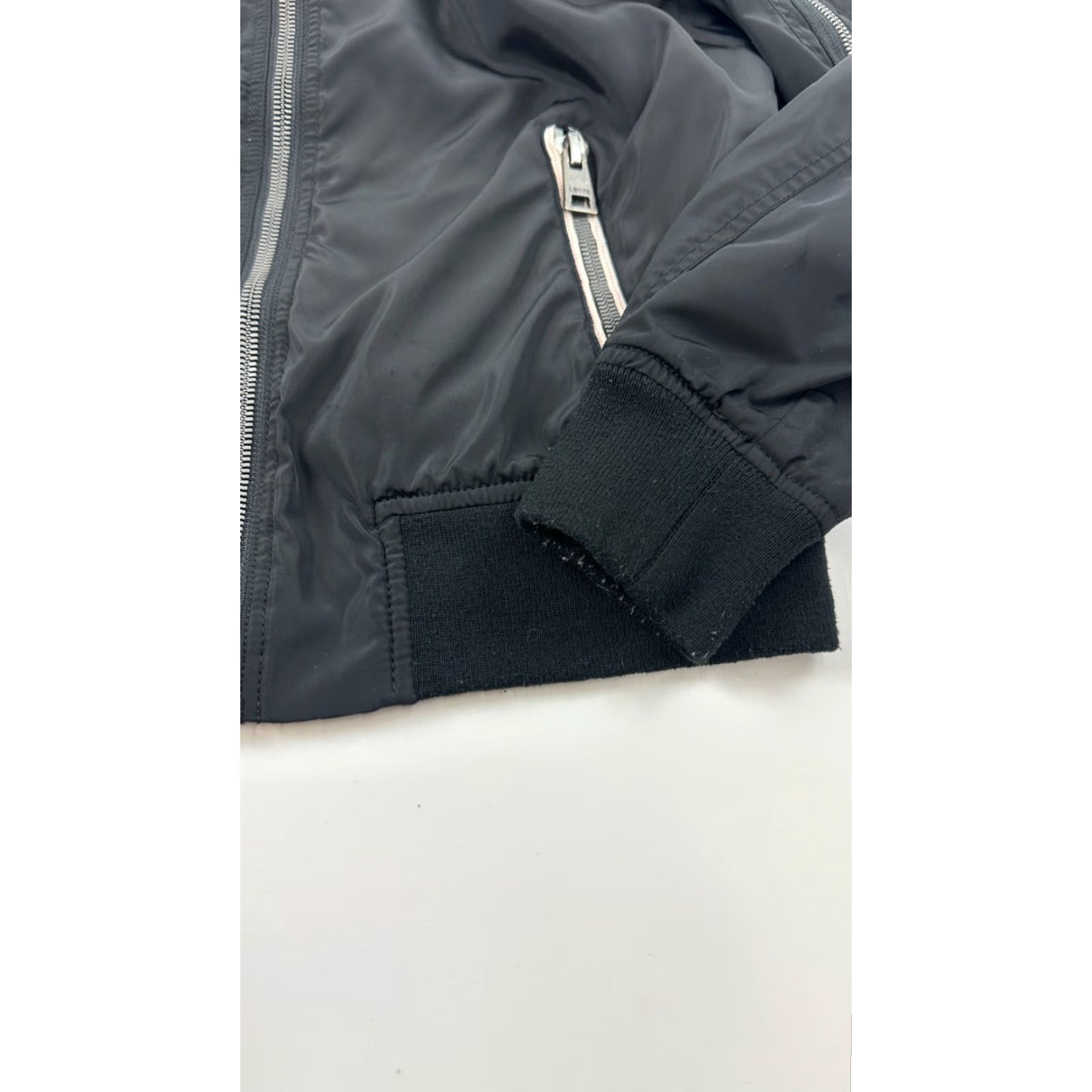 Levi's Levi’s Jacket Womens Small Black Bomber Jacket Full Zip Polyester Stretch Regular Fit Long Sleeve Casual Fall Winter Mens Womens? Size S / US 4 / IT 40 - 3 Thumbnail