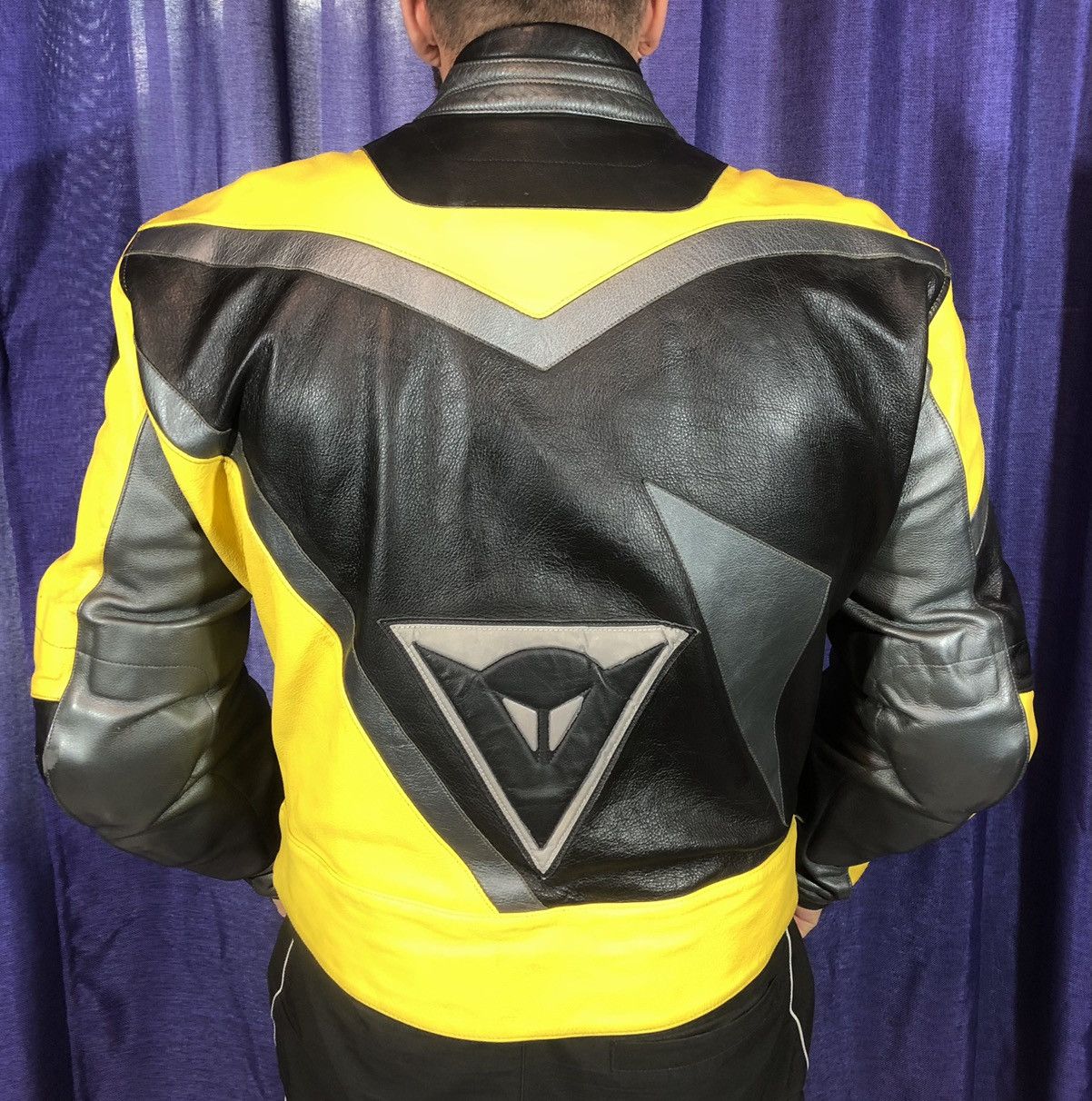 Ferrari × Honda × Yamaha Dainese Ducati Motorcycle Moto leather jacket Racing Size US XL / EU 56 / 4 - 4 Thumbnail