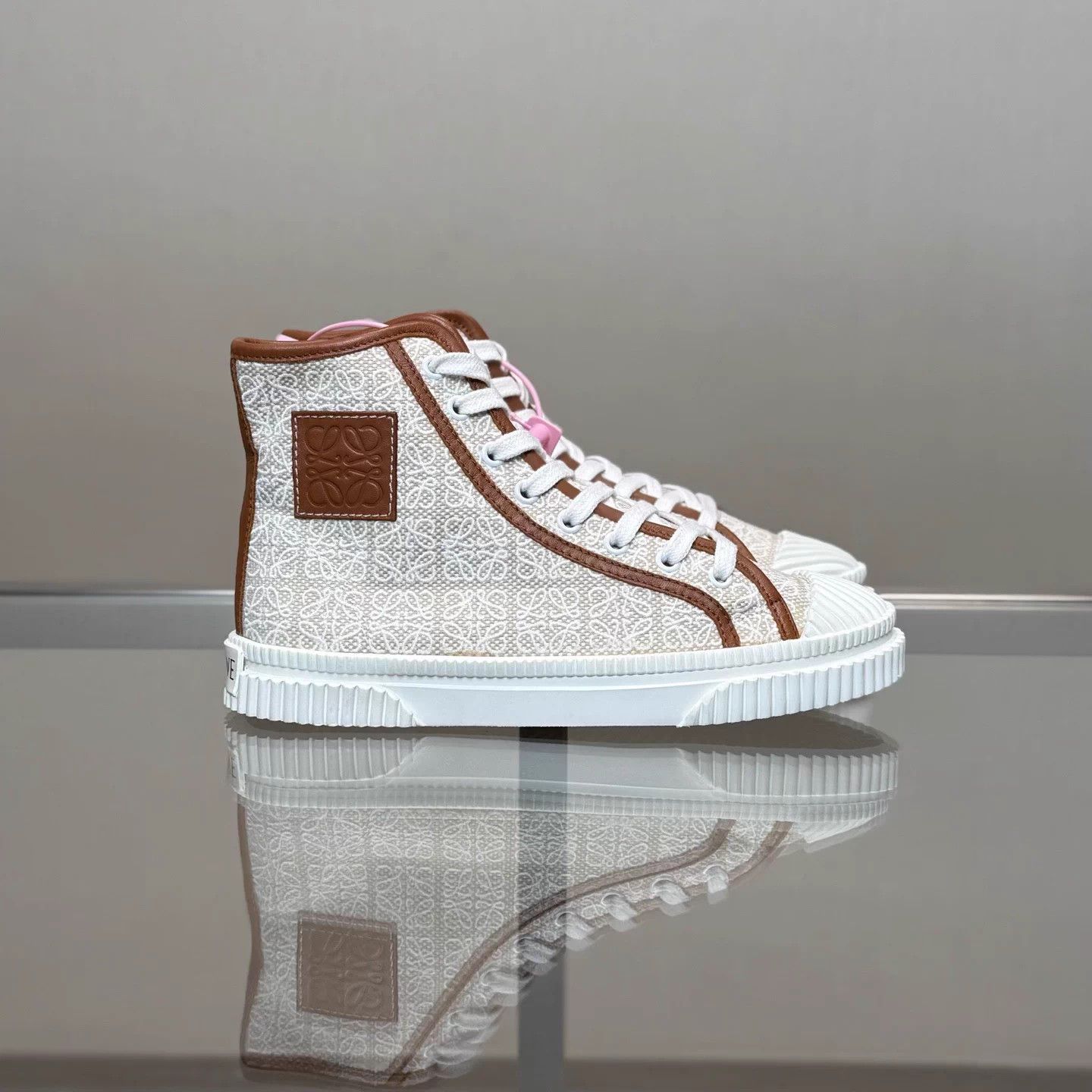 Loewe LOEWE brown canvas sneaker size 37 new DM1633 Size US 6 / IT 36 - 3 Thumbnail