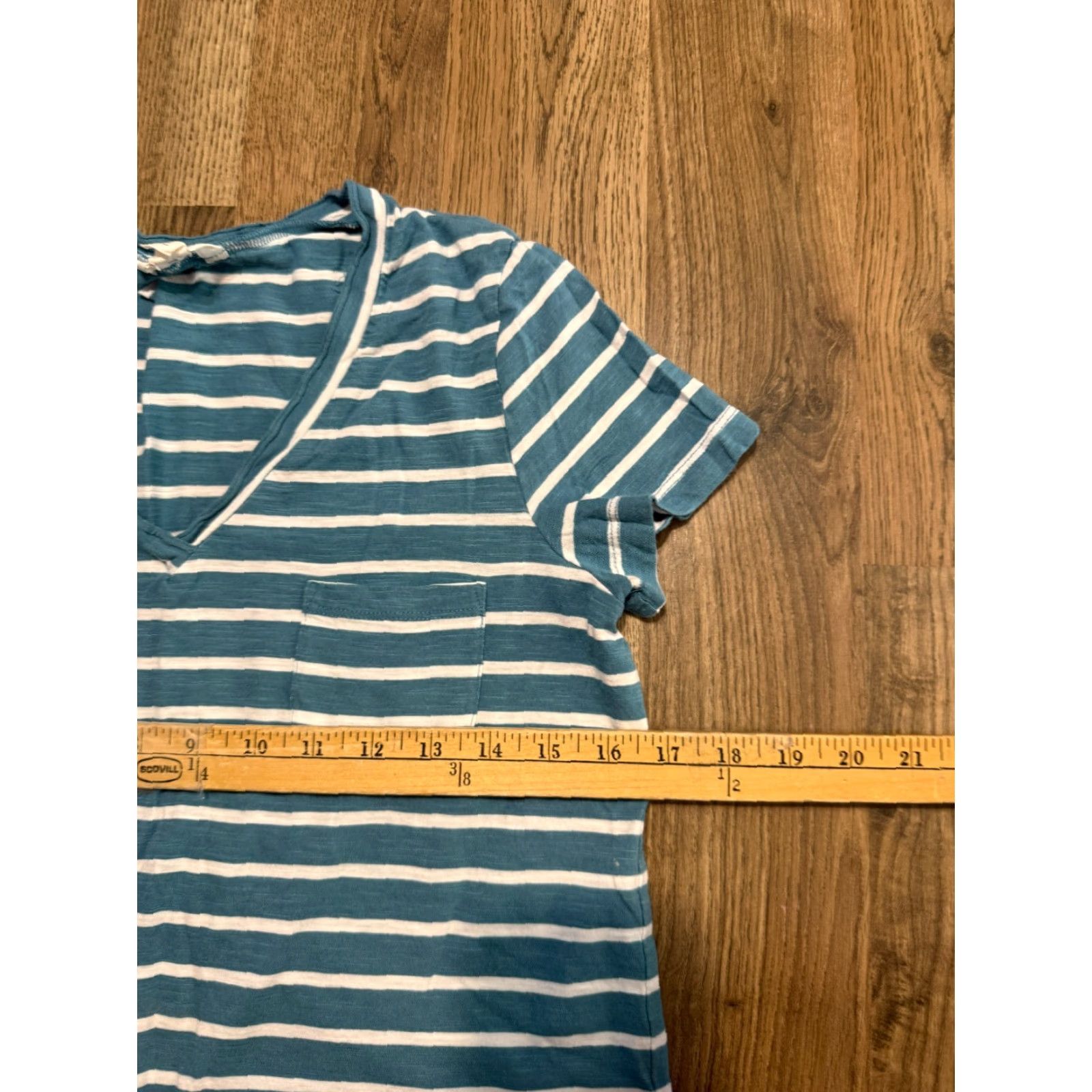 Vintage Caslon Shirts Women Short Sleeve V-Neck Striped Lightweight Blue Medium T-Shirt Casual Womens Size M / US 6-8 / IT 42-44 - 6 Thumbnail