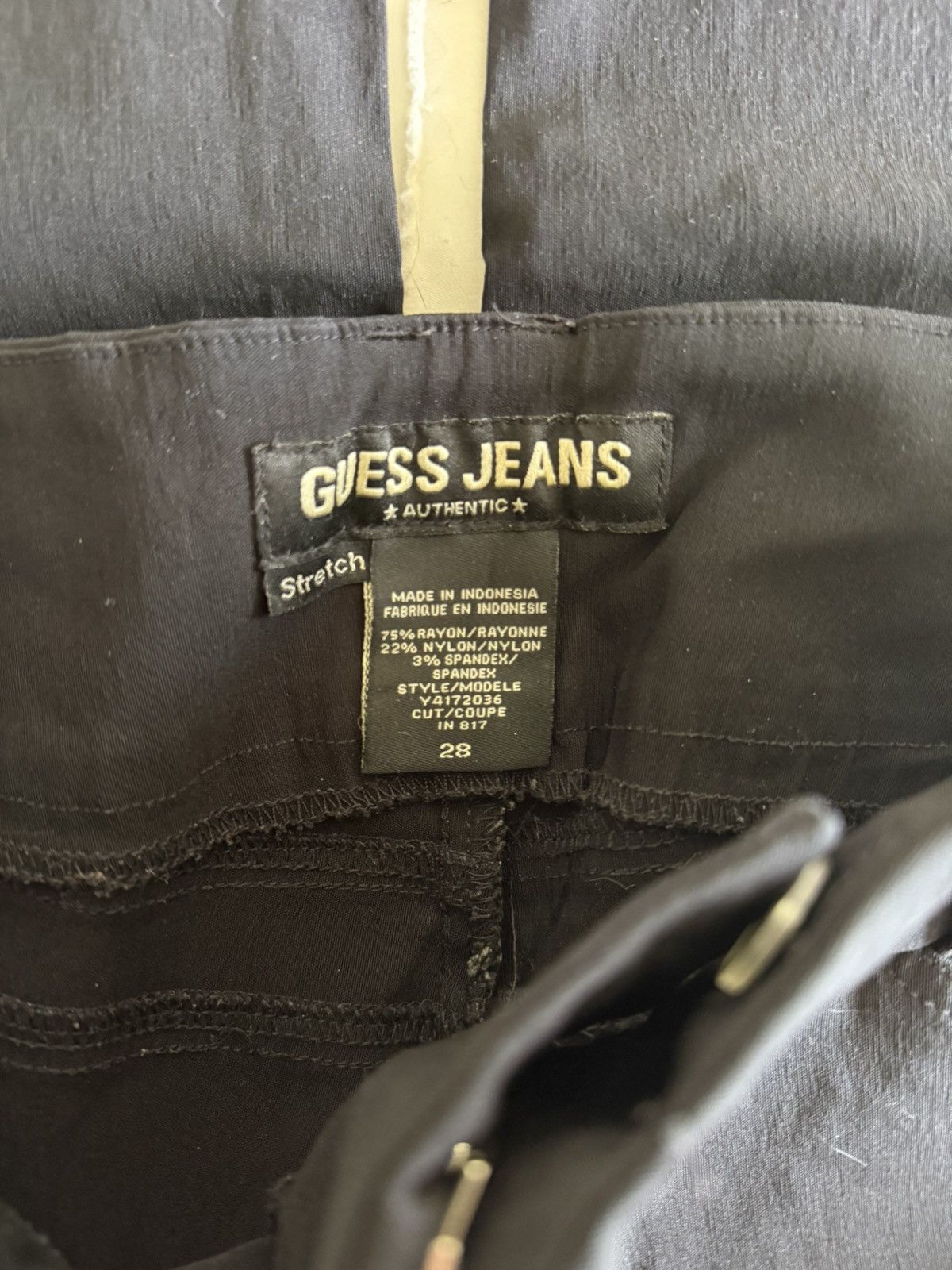 Guess Guess 28” women’s 3/4 black pants Size 28" / US 6 / IT 42 - 4 Thumbnail