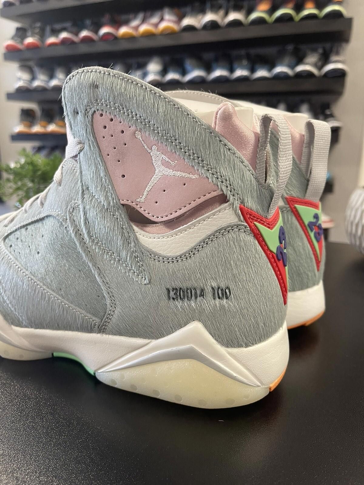 Jordan Brand Size 11.5 - Nike Air Jordan 7 Neutral Grey Hare CT8528–002 Size US 11.5 / EU 44-45 - 5 Thumbnail