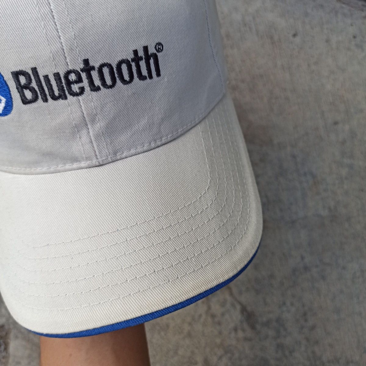 Arts & Science Archival.. 10 year bluetooth celebration hat Size ONE SIZE - 15 Thumbnail
