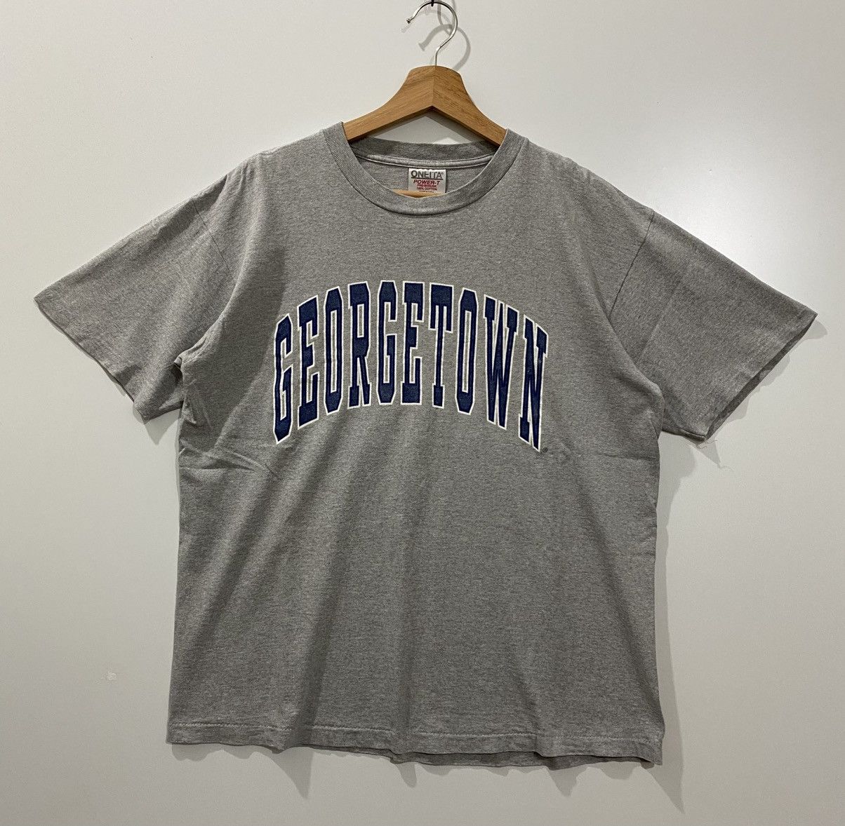 Vintage Vintage T-shirt Georgetown Size US L / EU 52-54 / 3 - 1 Thumbnail