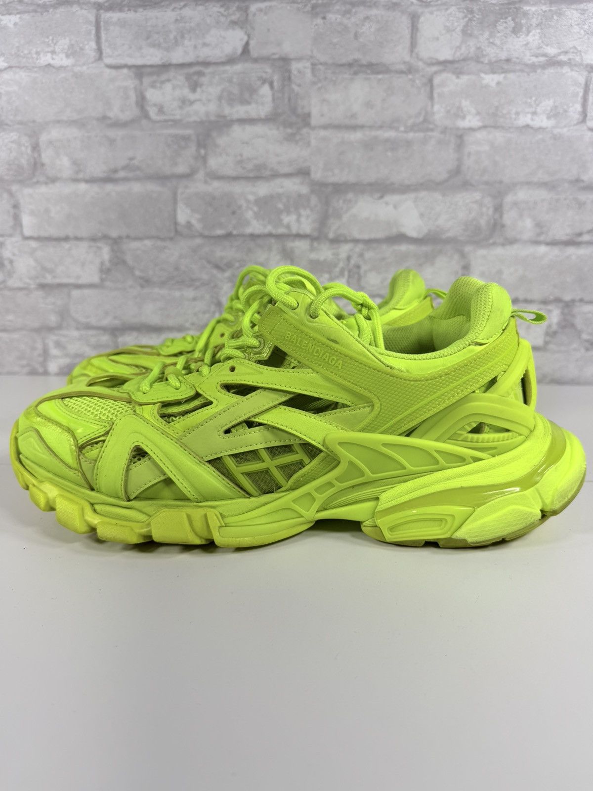 Balenciaga Balenciaga Tracks 2.0 Size 11US/44EU Size US 11 / EU 44 - 7 Thumbnail