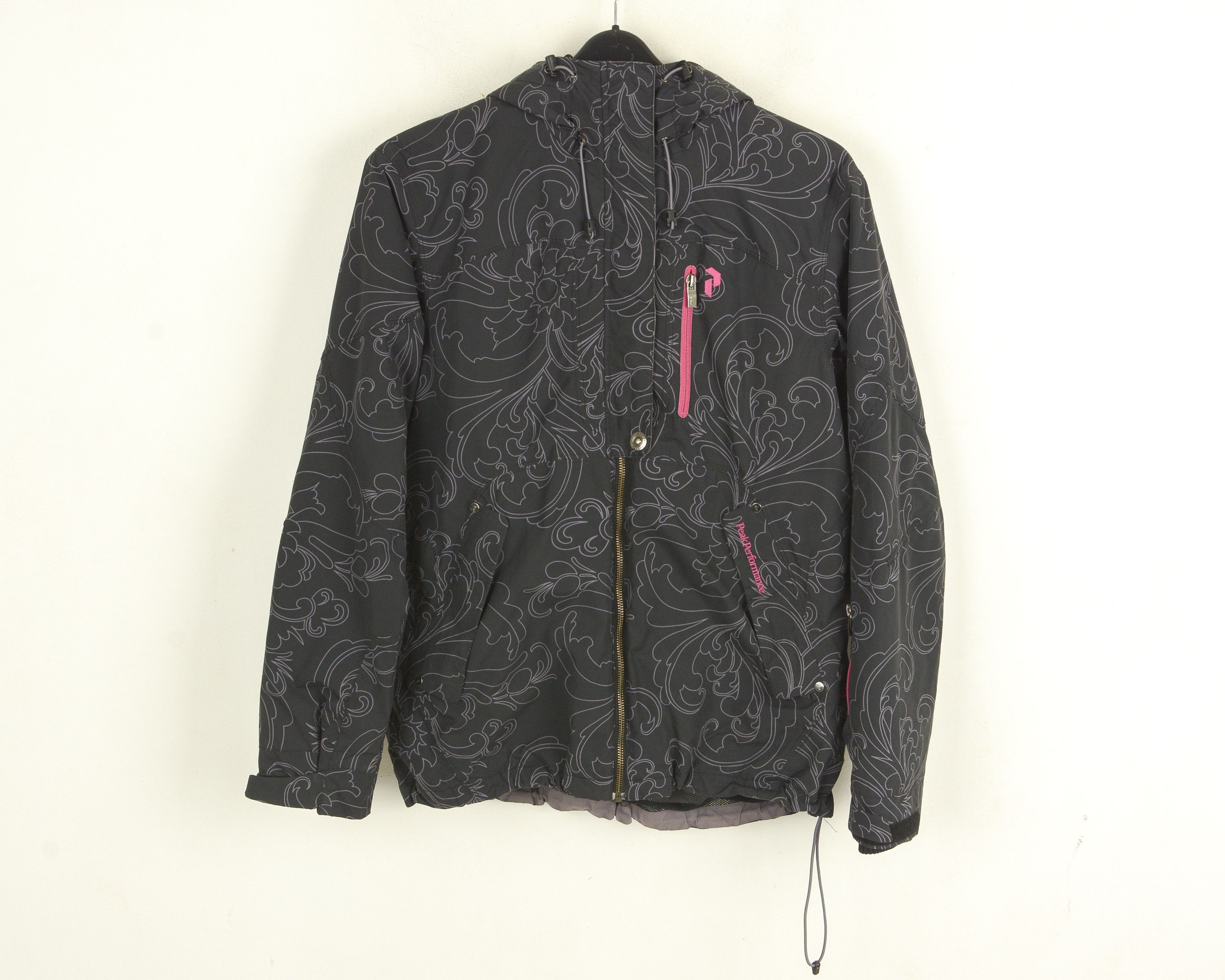 Peak Performance W Switch P JKT Jacket L Ski Snowboarding Coat Windbreaker Size L / US 10 / IT 46 - 1 Thumbnail