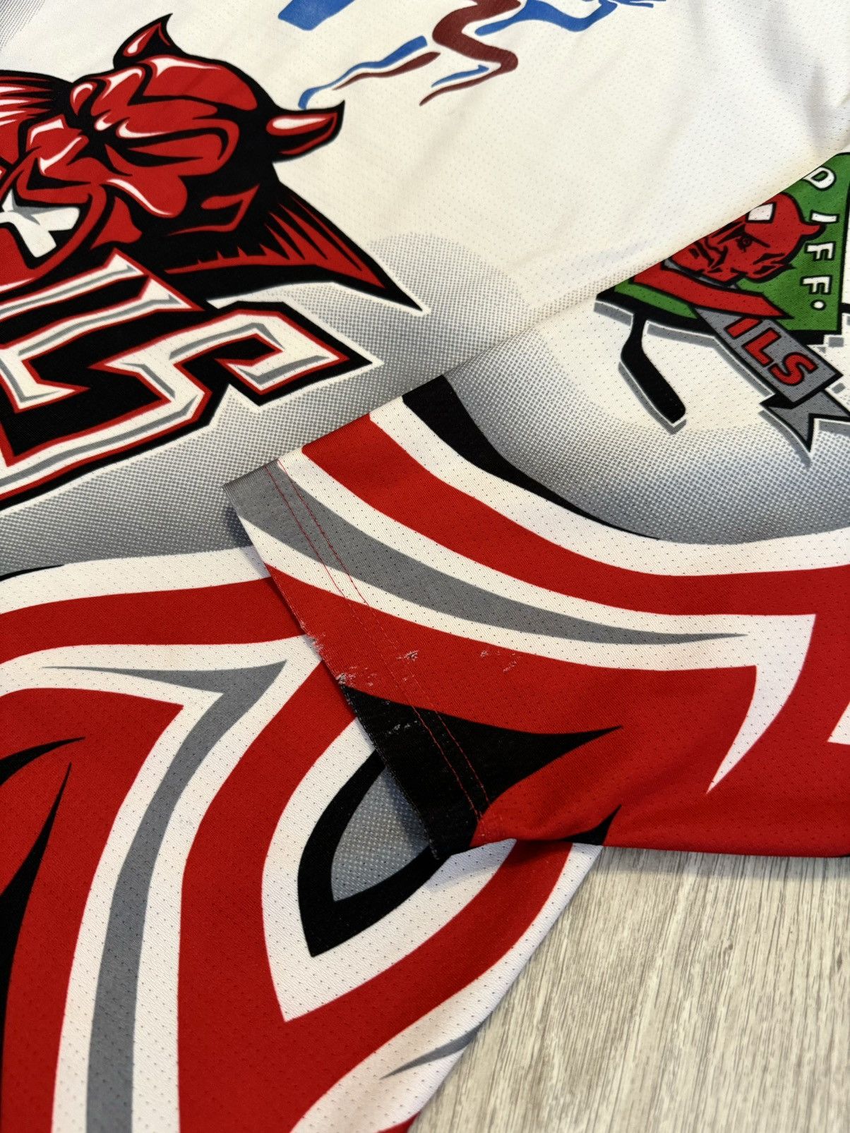NHL 🔷Vintage Cardiff Devils NHL jersey🔷 Size US XL / EU 56 / 4 - 6 Thumbnail