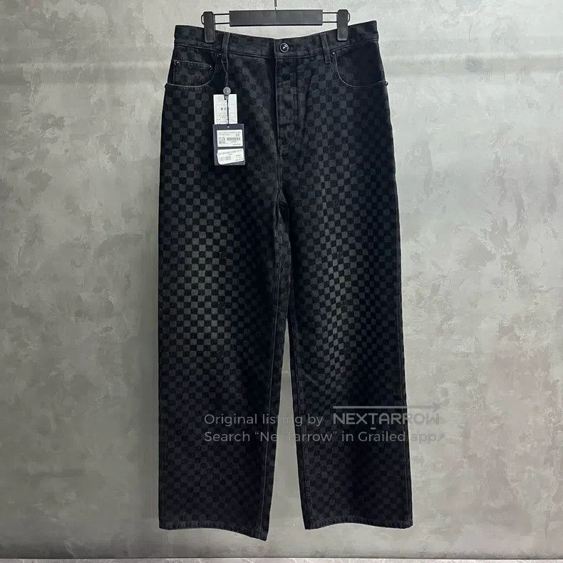 Louis Vuitton Louis Vuitton 25 Black Plaid Flocked Wide Leg Jeans Size US 33 - 1 Thumbnail