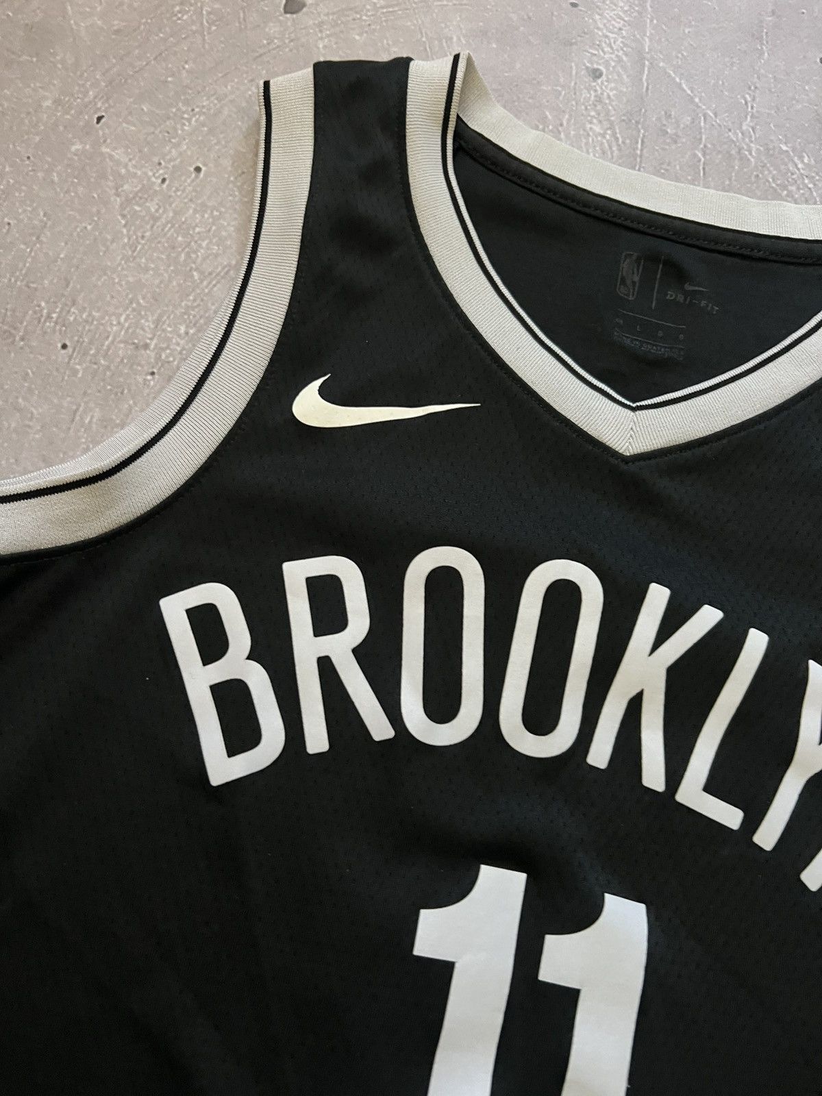 Nike Nike Brooklyn NBA Jersey Irving #11 Size L Size US L / EU 52-54 / 3 - 5 Thumbnail