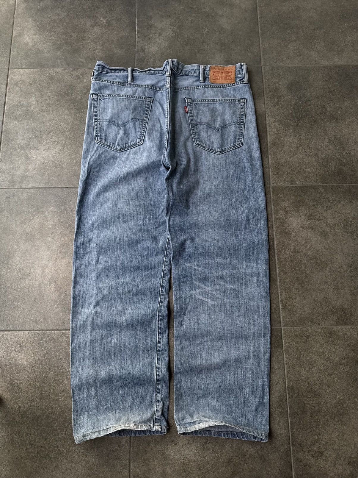 Levi's Vintage Levi's 562 Baggy Jeans Washed Faded Y2K Avantgarde Size US 38 / EU 54 - 2 Thumbnail