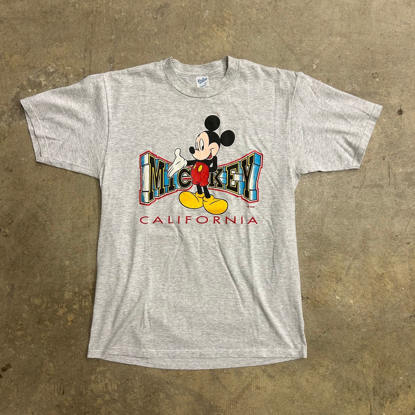 Disney Vintage Mickey Tee Sz L Size US L / EU 52-54 / 3 - 1 Thumbnail