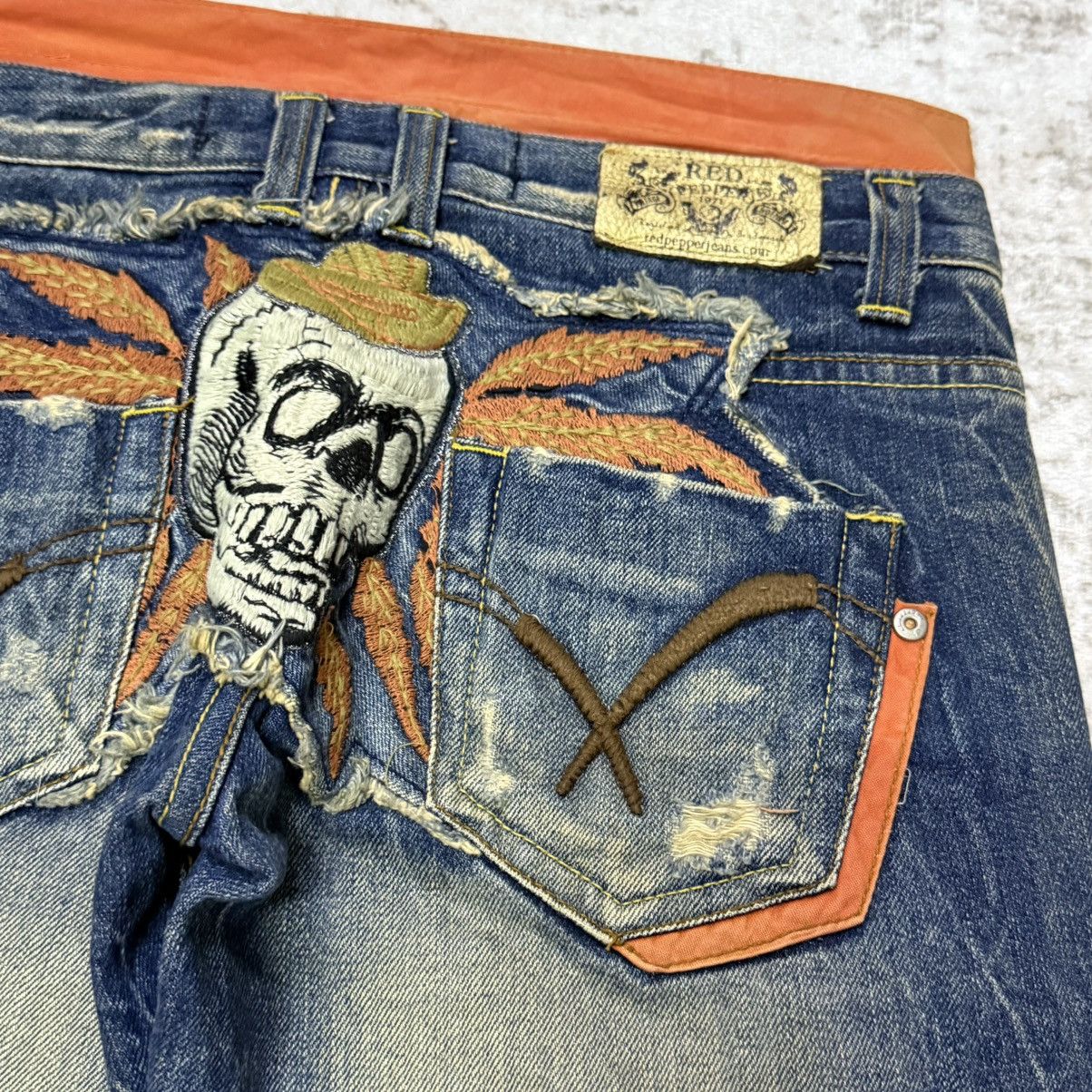 Japanese Brand 2000s Red Pepper Japan Embroidery Skull Flare Wide Leg Jeans Size 29" - 5 Thumbnail