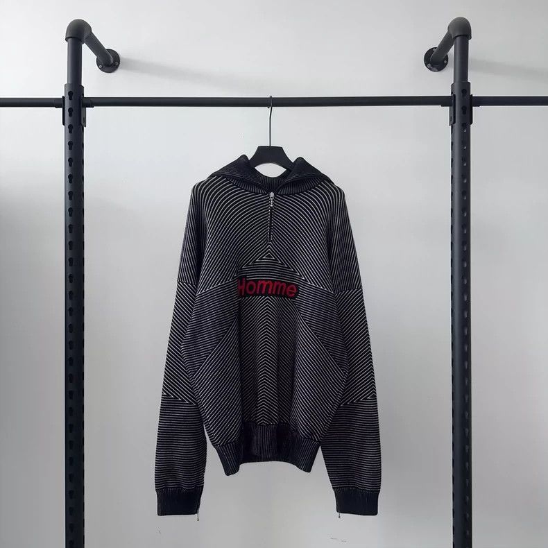 Balenciaga Balenciaga FW17 HOMME embroidered logo half-zip turtleneck Size US S / EU 44-46 / 1 - 2 Thumbnail