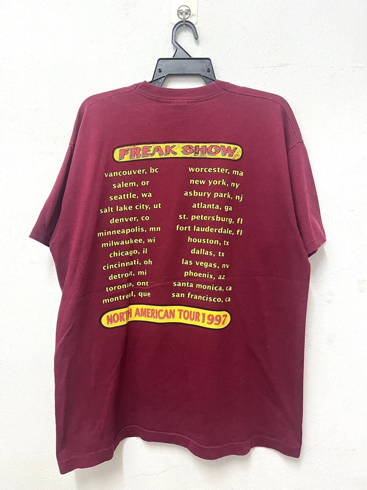 Band Tees × Vintage Vintage 90’s Silverchair Freakshow Tour Band Tee Size US XL / EU 56 / 4 - 6 Thumbnail