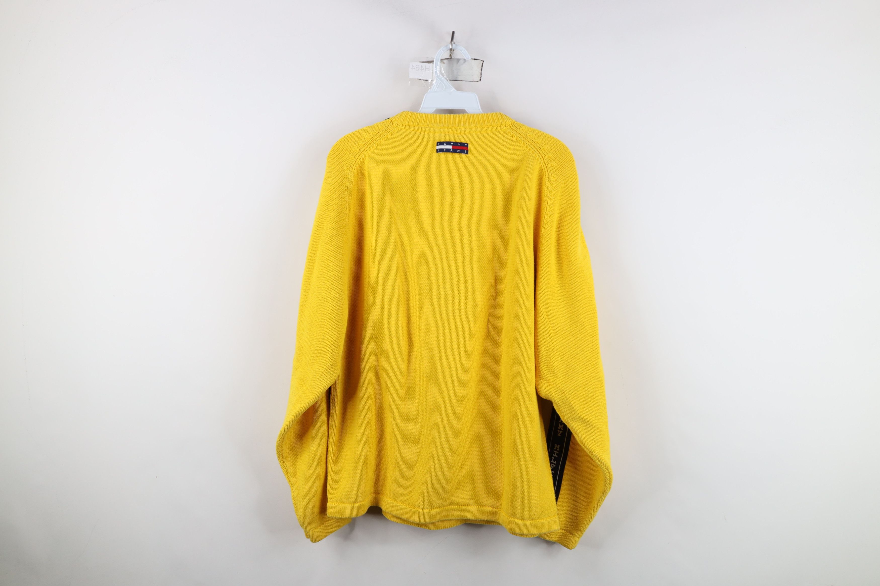 Tommy Hilfiger Vintage 90s Tommy Hilfiger Taped Logo Knit Sweater Yellow Size L / US 10 / IT 46 - 12 Thumbnail