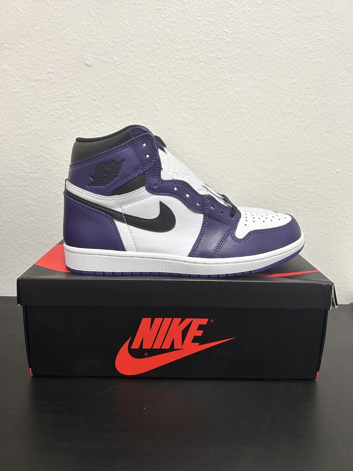 Jordan Brand Jordan 1 High Court Purple 🍇 Size US 8.5 / EU 41-42 - 3 Thumbnail
