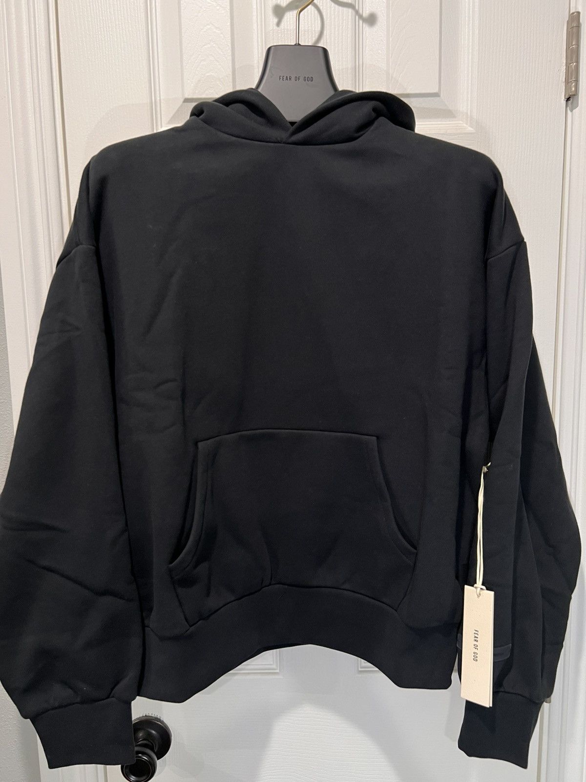 Fear of God Fear of god Essentials Jet Black Small Hoodie Size US S / EU 44-46 / 1 - 1 Thumbnail