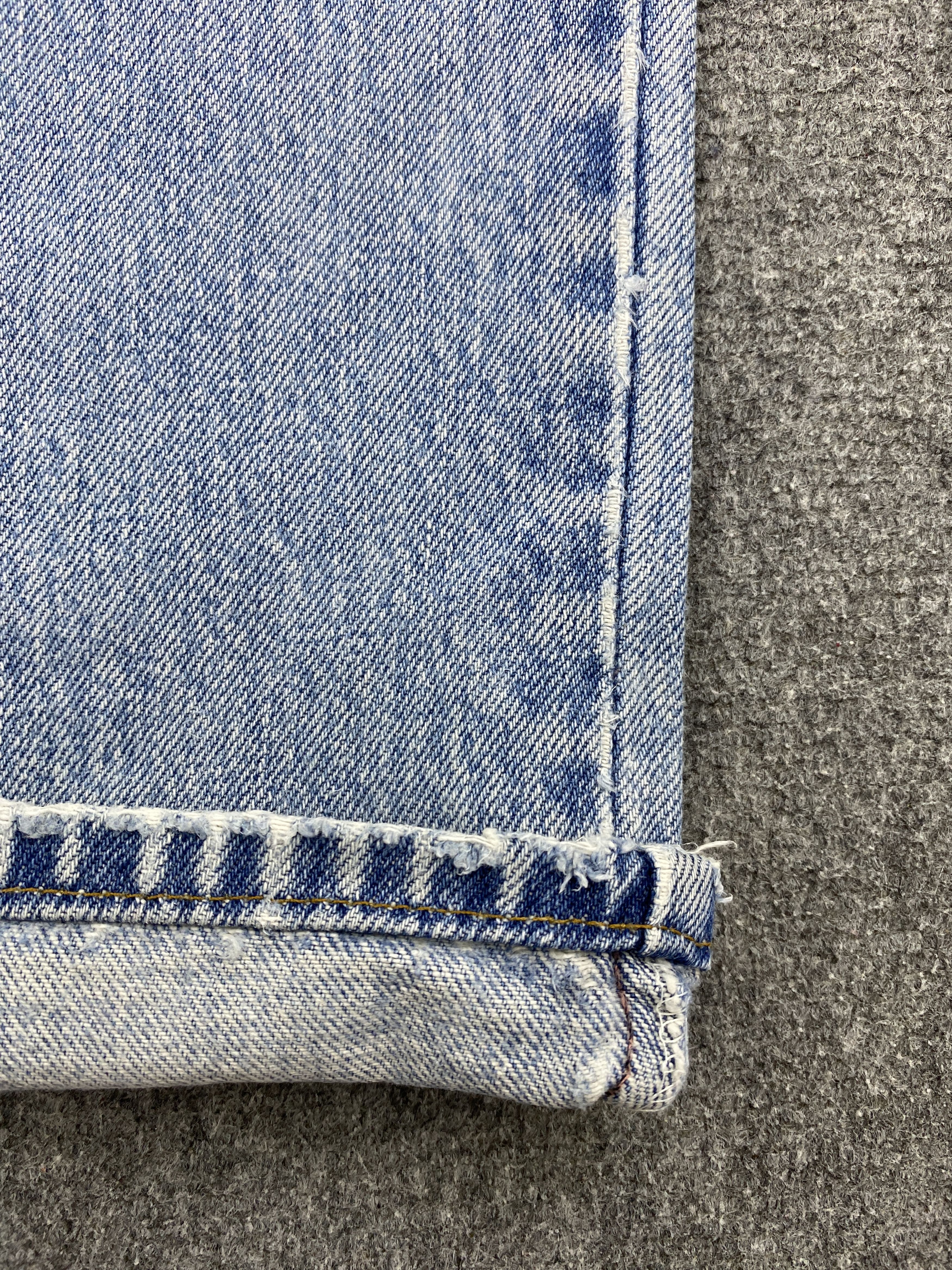 Levi's × Vintage Vintage 90s Levis 550 Light Washed Jeans Size US 34 / EU 50 - 8 Thumbnail