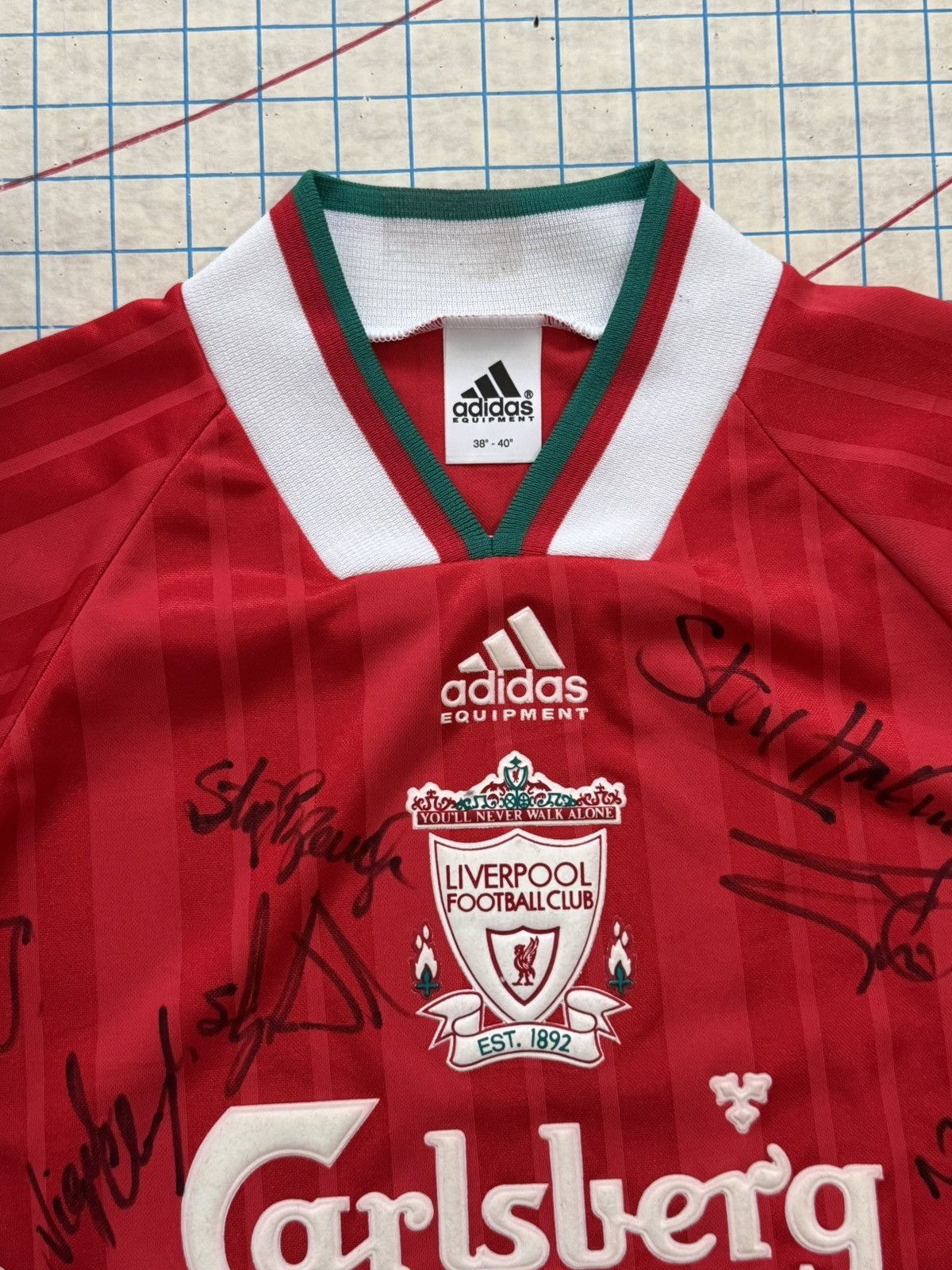 Adidas × Vintage Vintage Adidas Equipment Liverpool Signed Jersey Red Medium Size US M / EU 48-50 / 2 - 9 Thumbnail