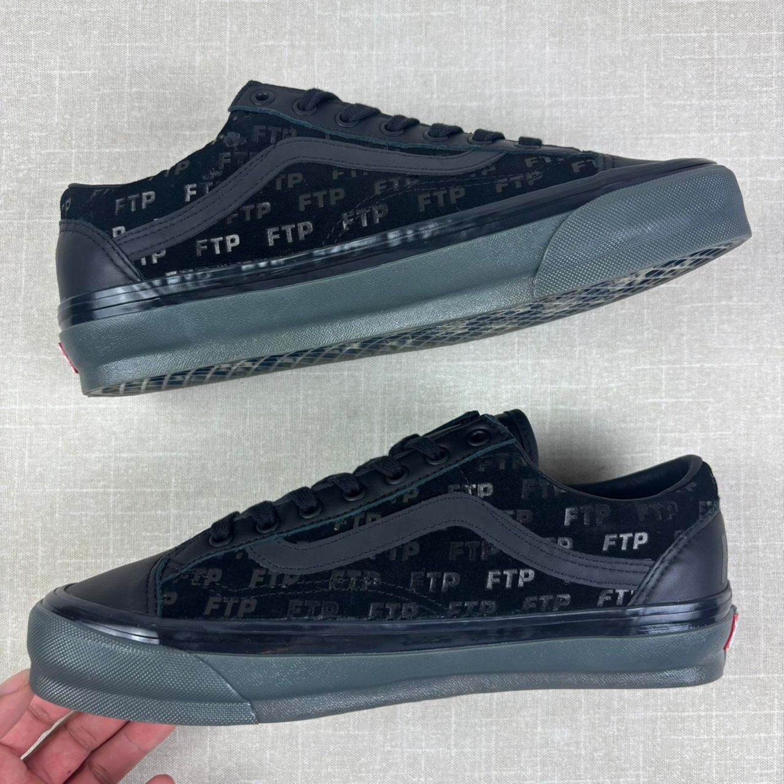 Vans 🖤 Vans x FTP Old Skool "Black" 10M Size US 10 / EU 43 - 4 Thumbnail